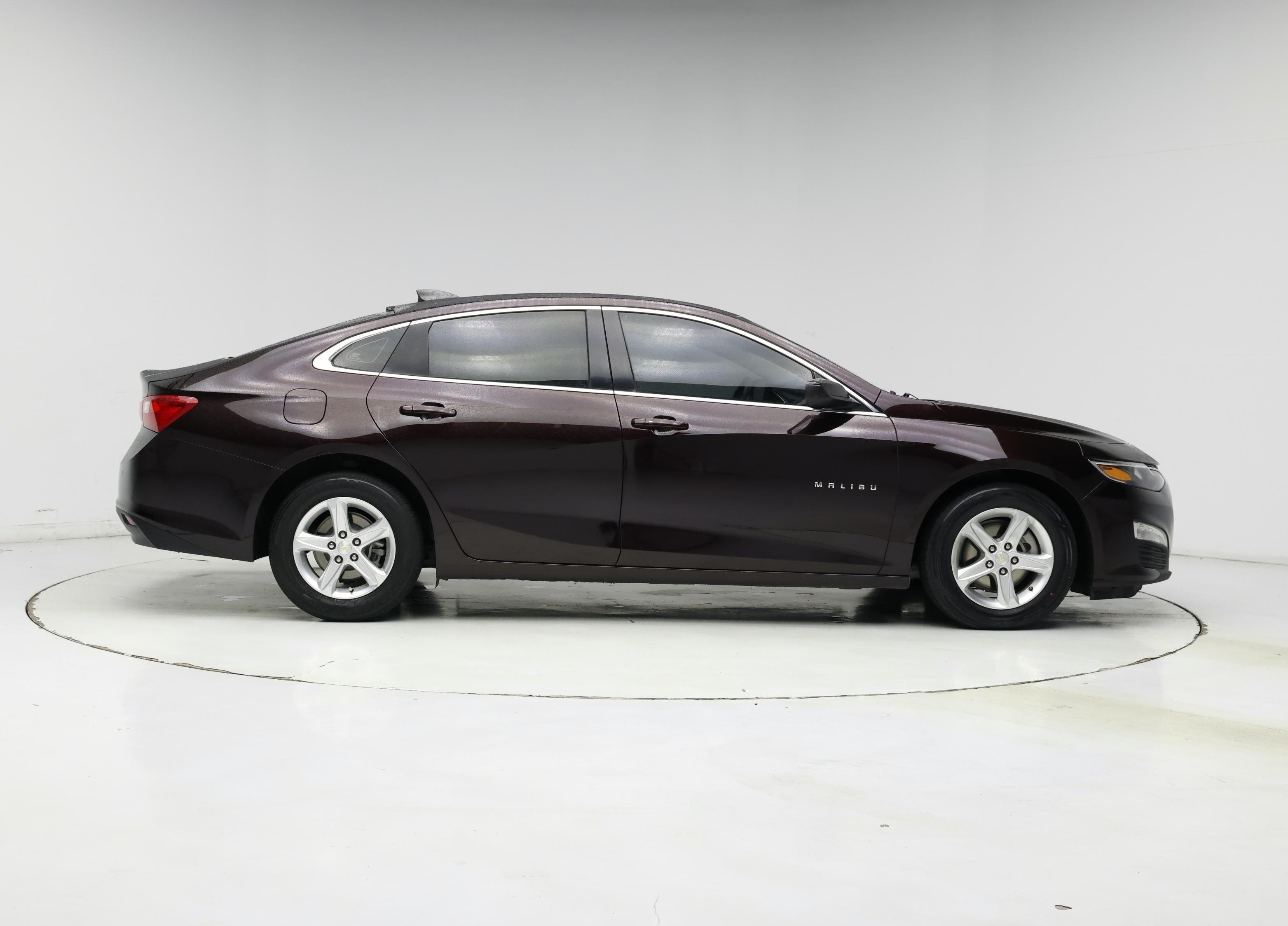 Thumbnail: 2021 Chevrolet Malibu - 7