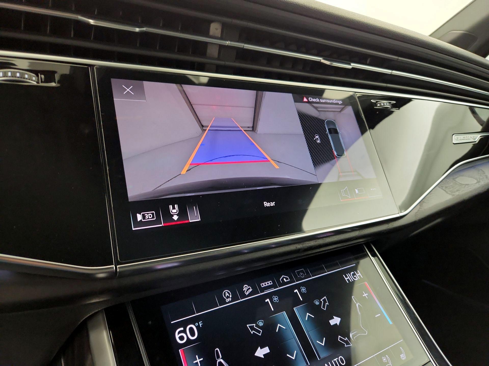 Thumbnail: 2021 Audi Q7 - 15