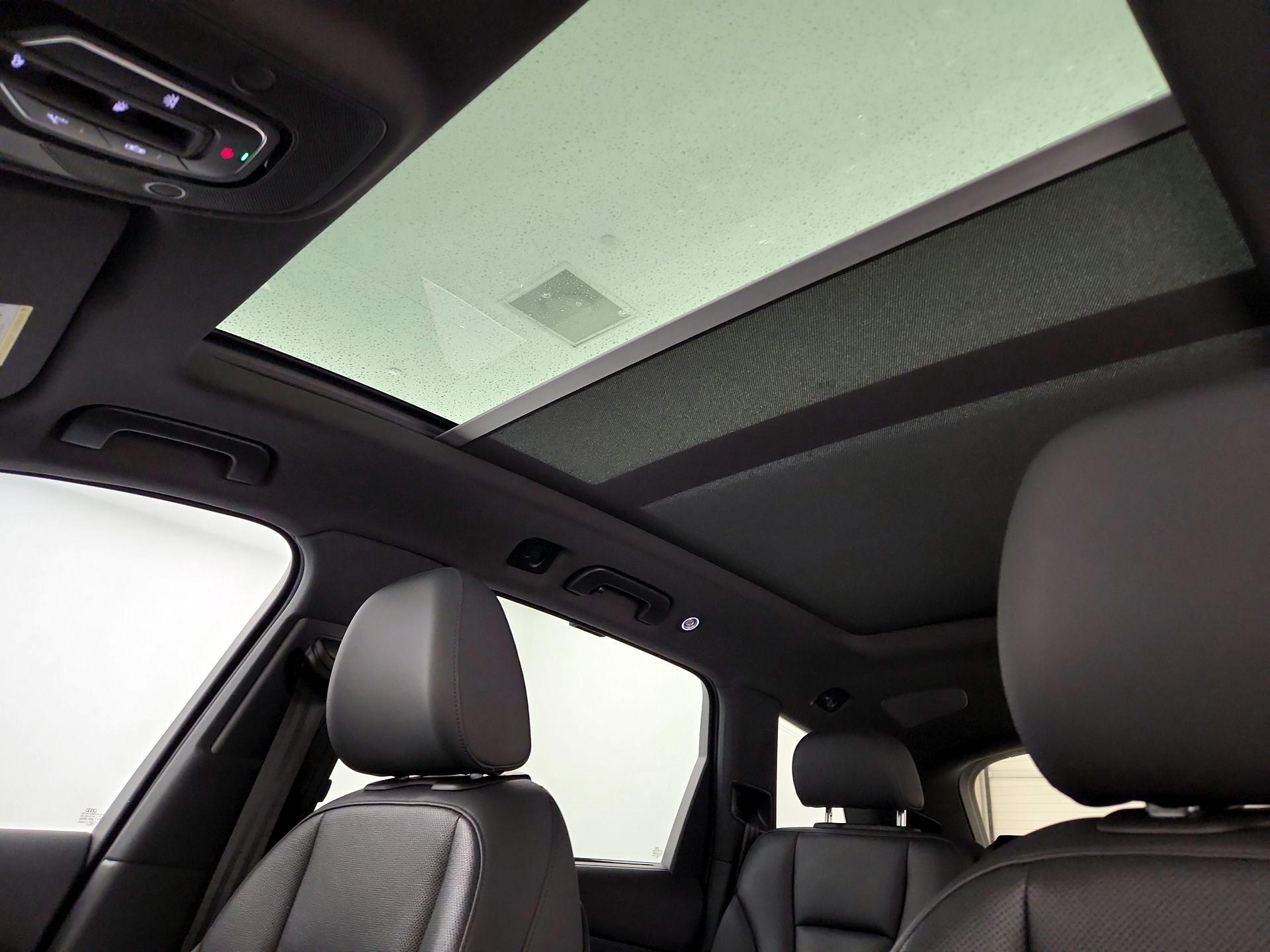 Thumbnail: 2021 Audi Q7 - 20