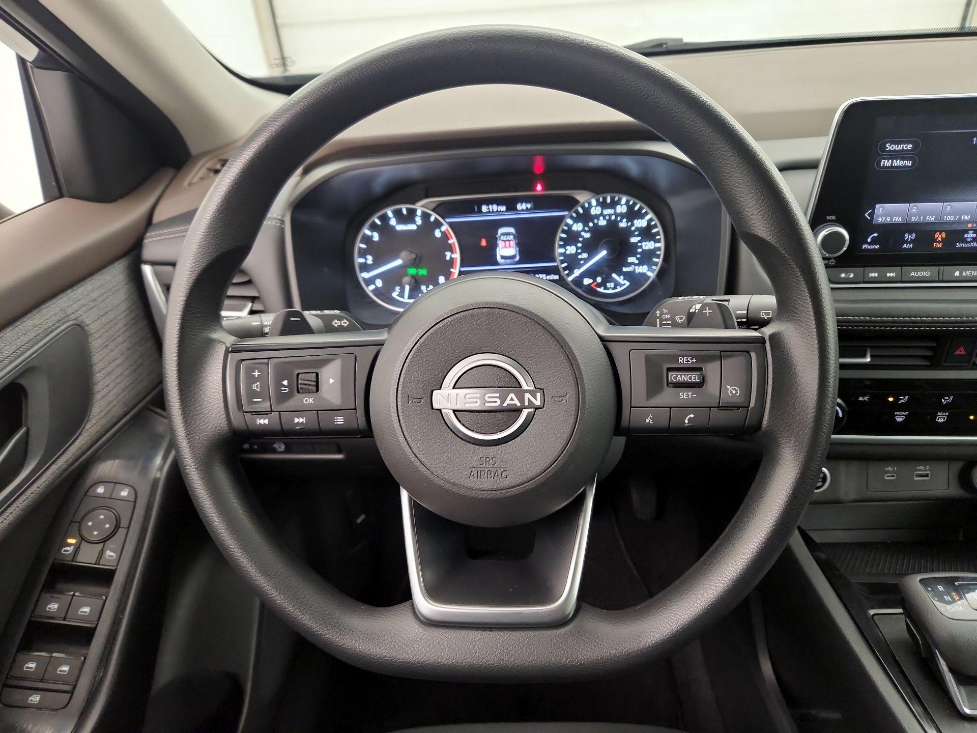 Thumbnail: 2023 Nissan Rogue - 10