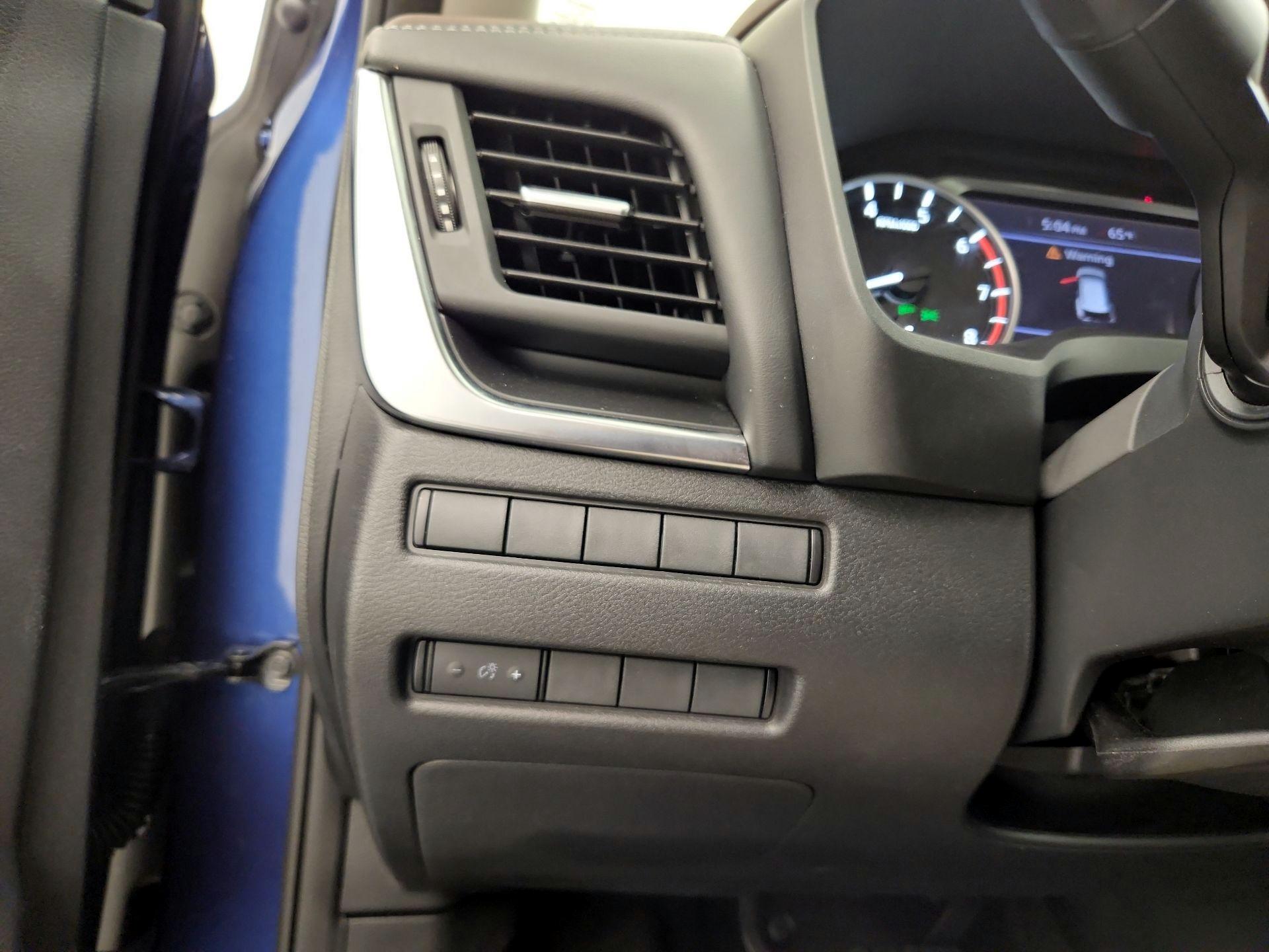 Thumbnail: 2021 Nissan Rogue - 13