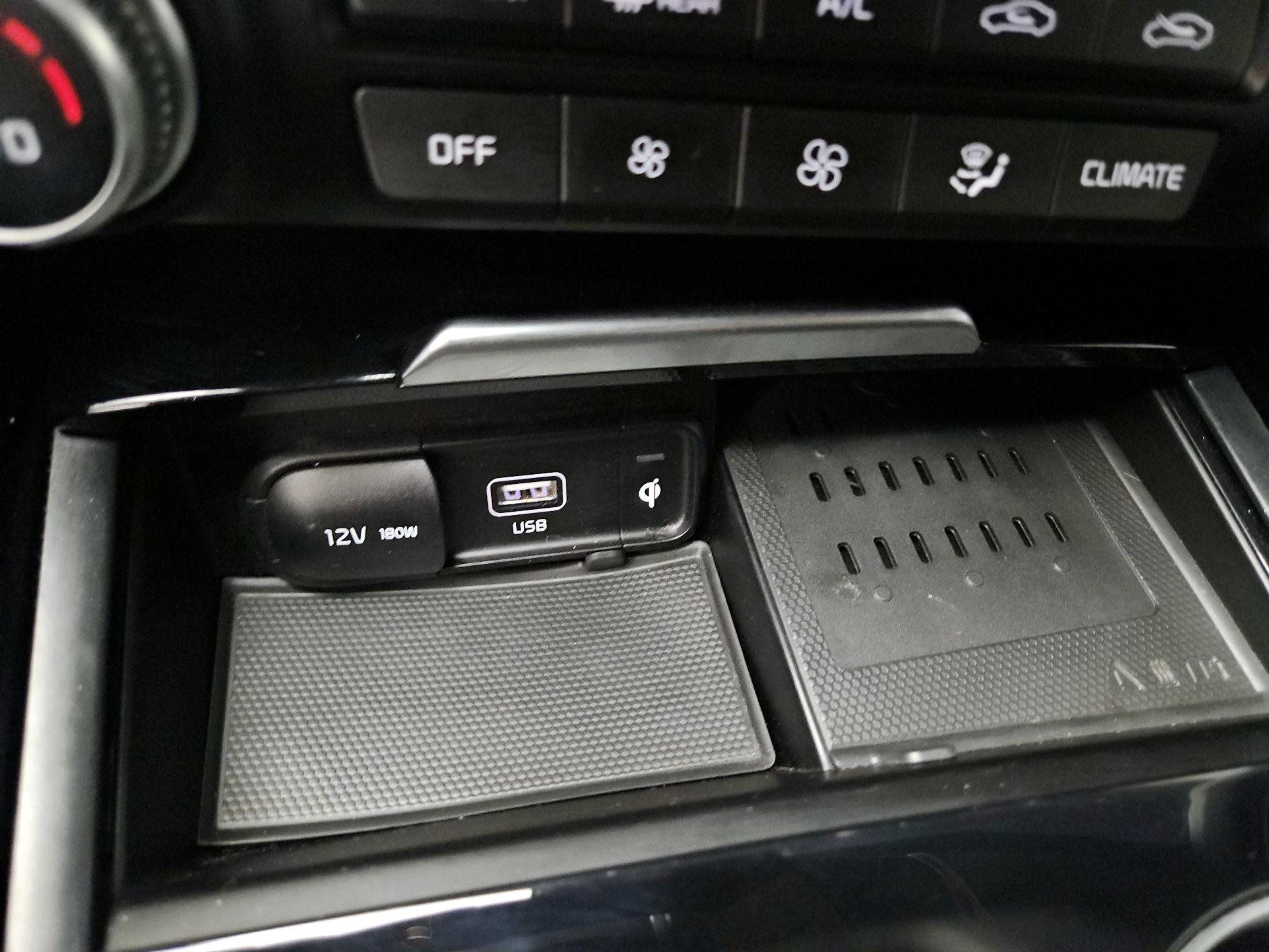 Thumbnail: 2023 Kia Stinger - 19