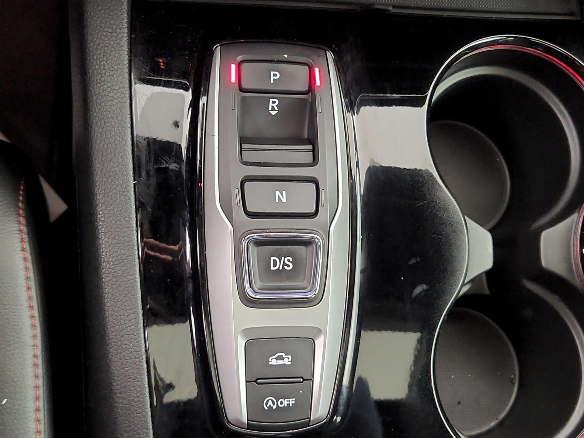 Thumbnail: 2020 Honda Ridgeline - 18