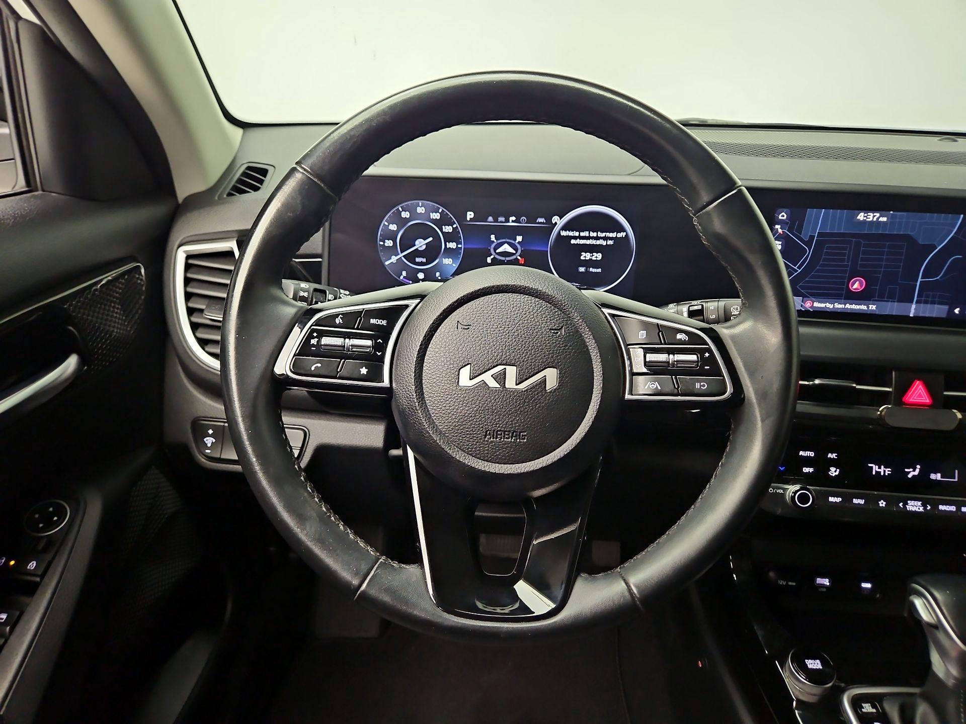 Thumbnail: 2024 Kia Seltos - 10