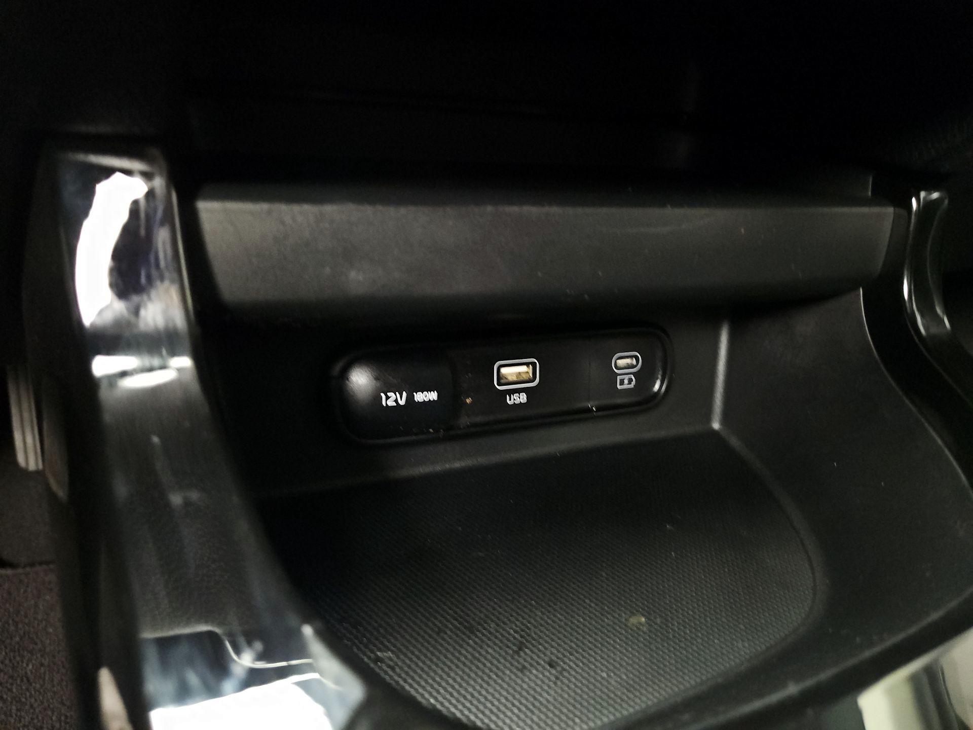 Thumbnail: 2024 Kia Seltos - 19