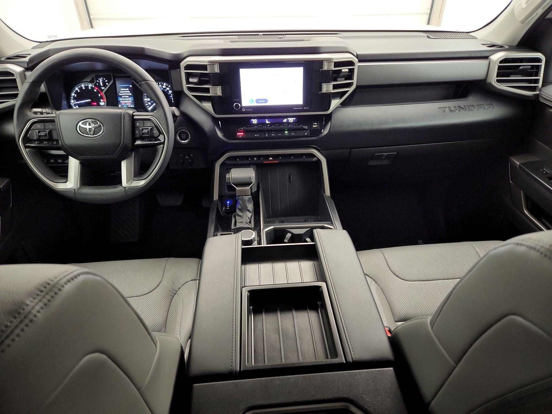 Thumbnail: 2024 Toyota Tundra - 9