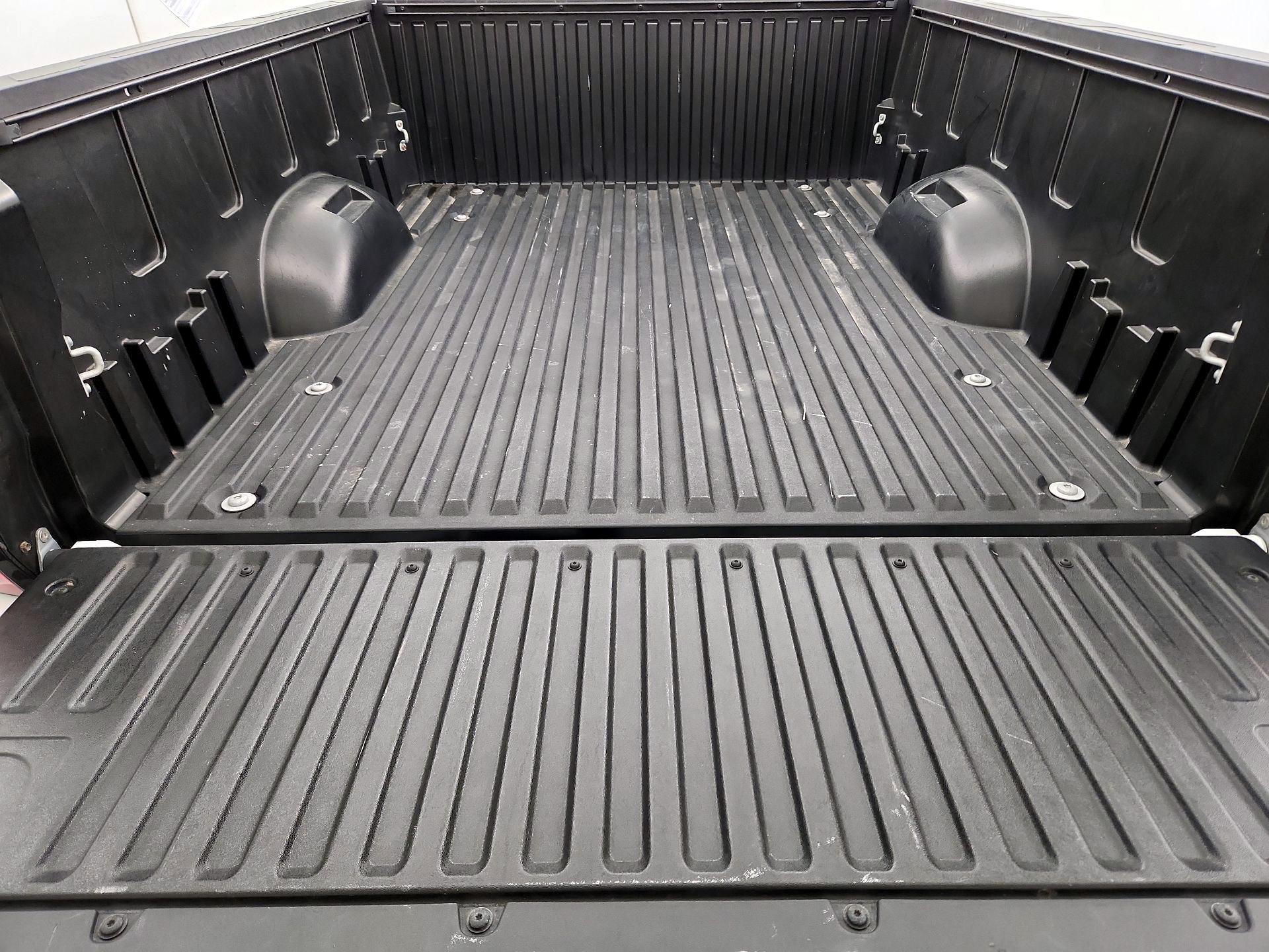 Thumbnail: 2024 Toyota Tundra - 20