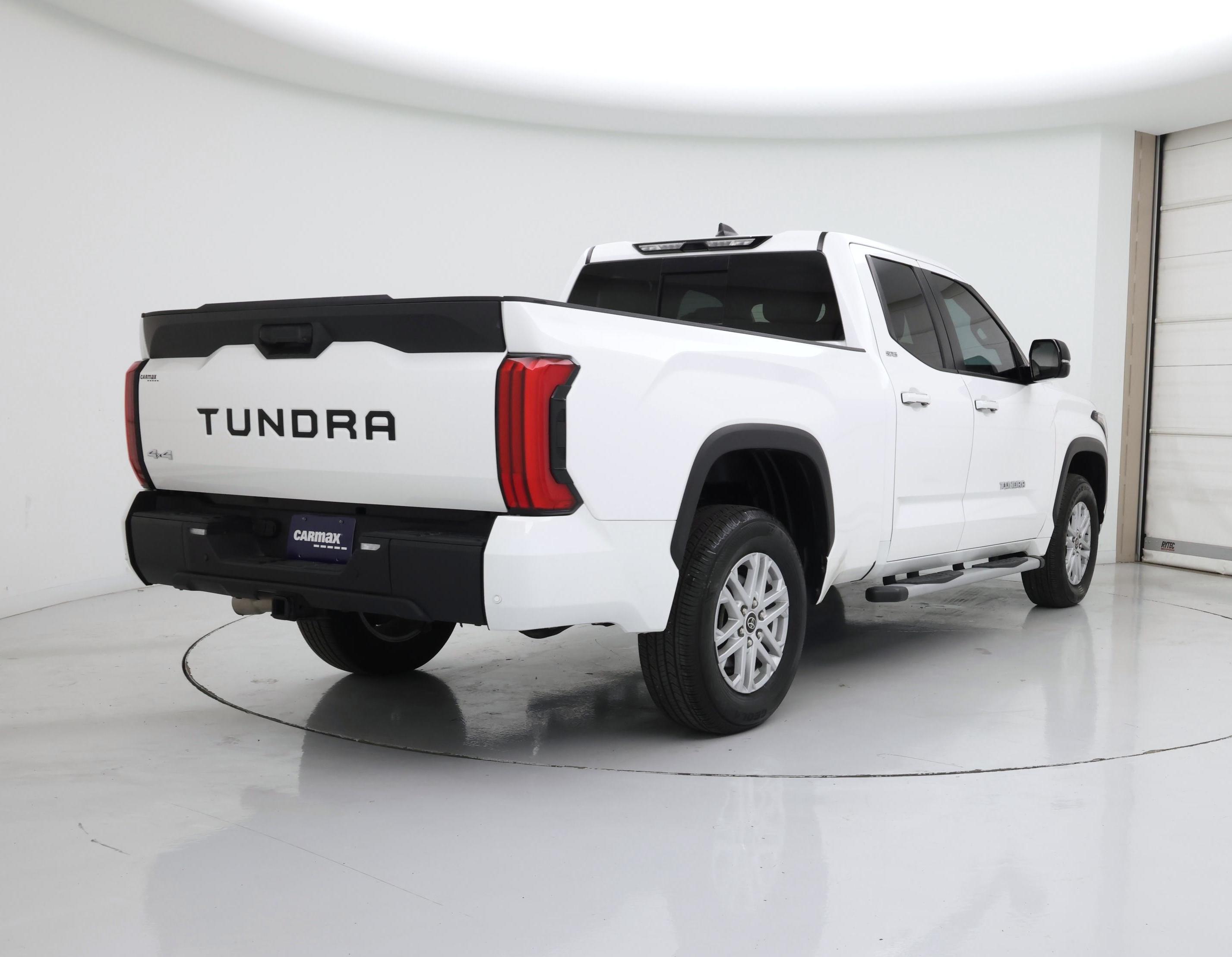 Thumbnail: 2024 Toyota Tundra - 8