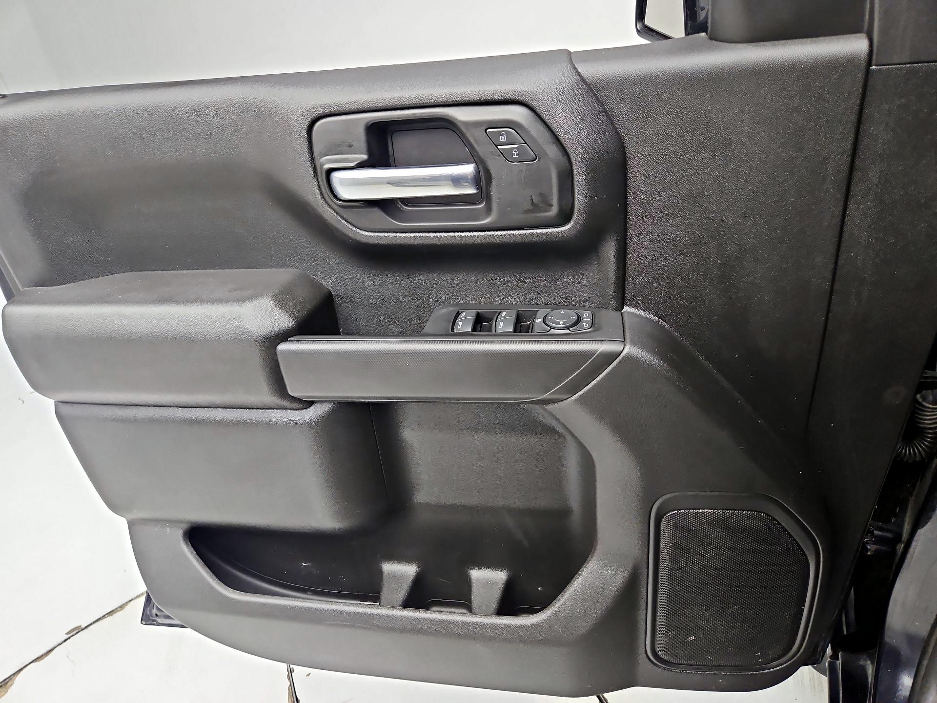 Thumbnail: 2023 Chevrolet Silverado 1500 - 12