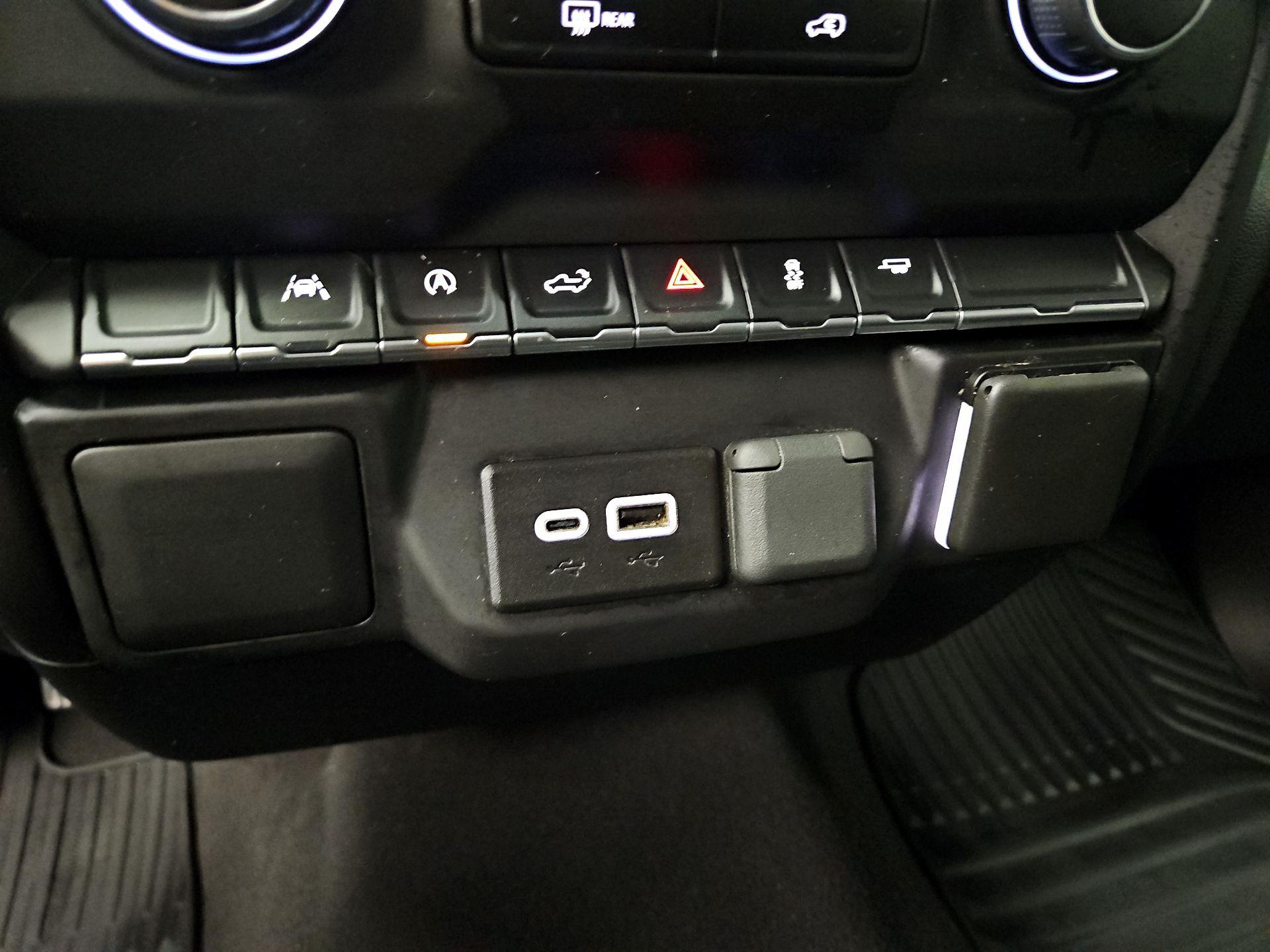 Thumbnail: 2023 Chevrolet Silverado 1500 - 18