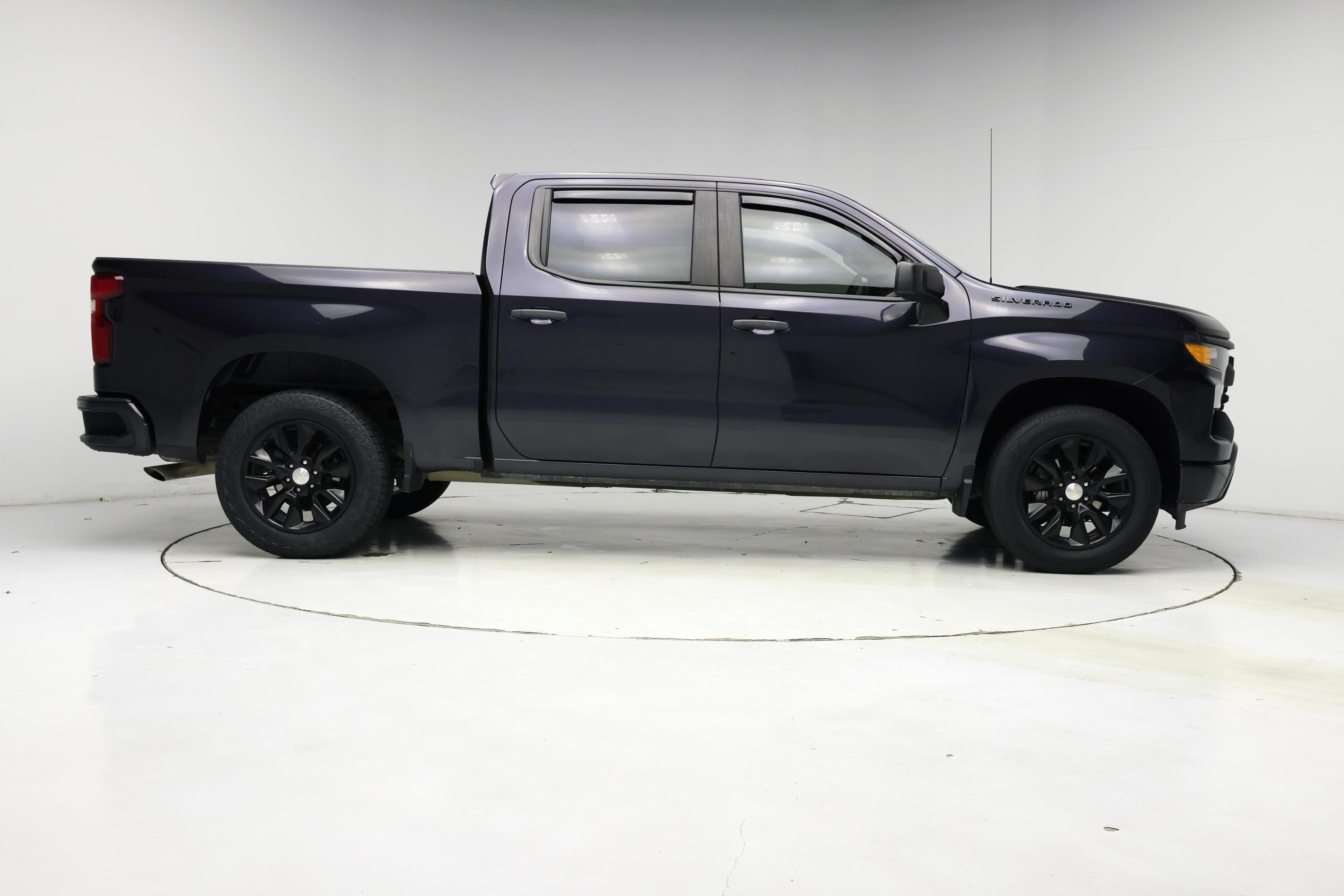 Thumbnail: 2023 Chevrolet Silverado 1500 - 7