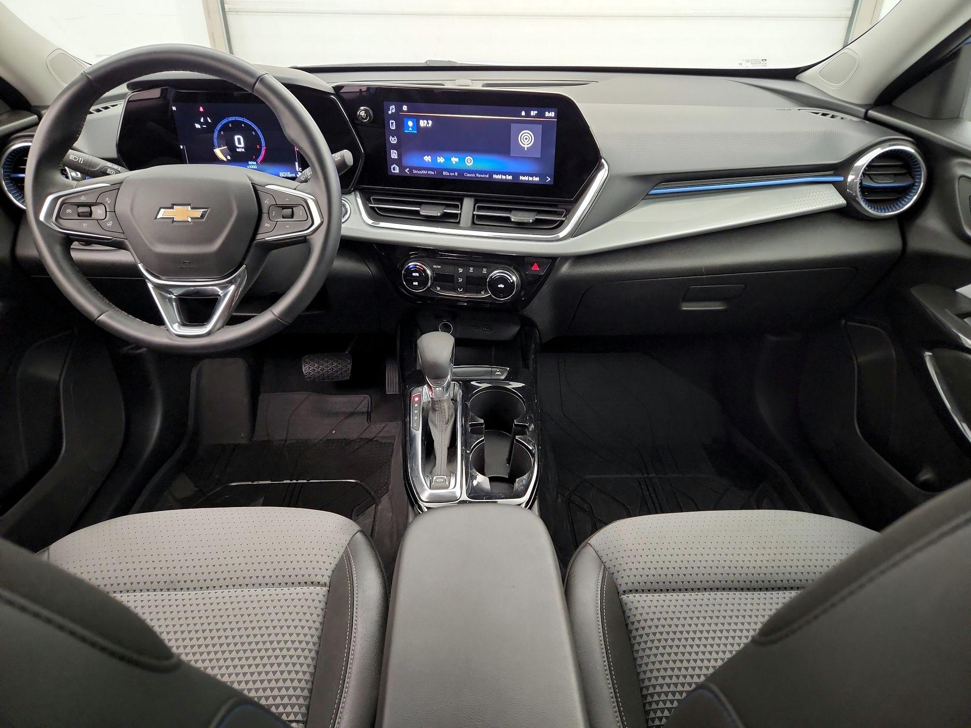 Thumbnail: 2025 Chevrolet Trax - 9