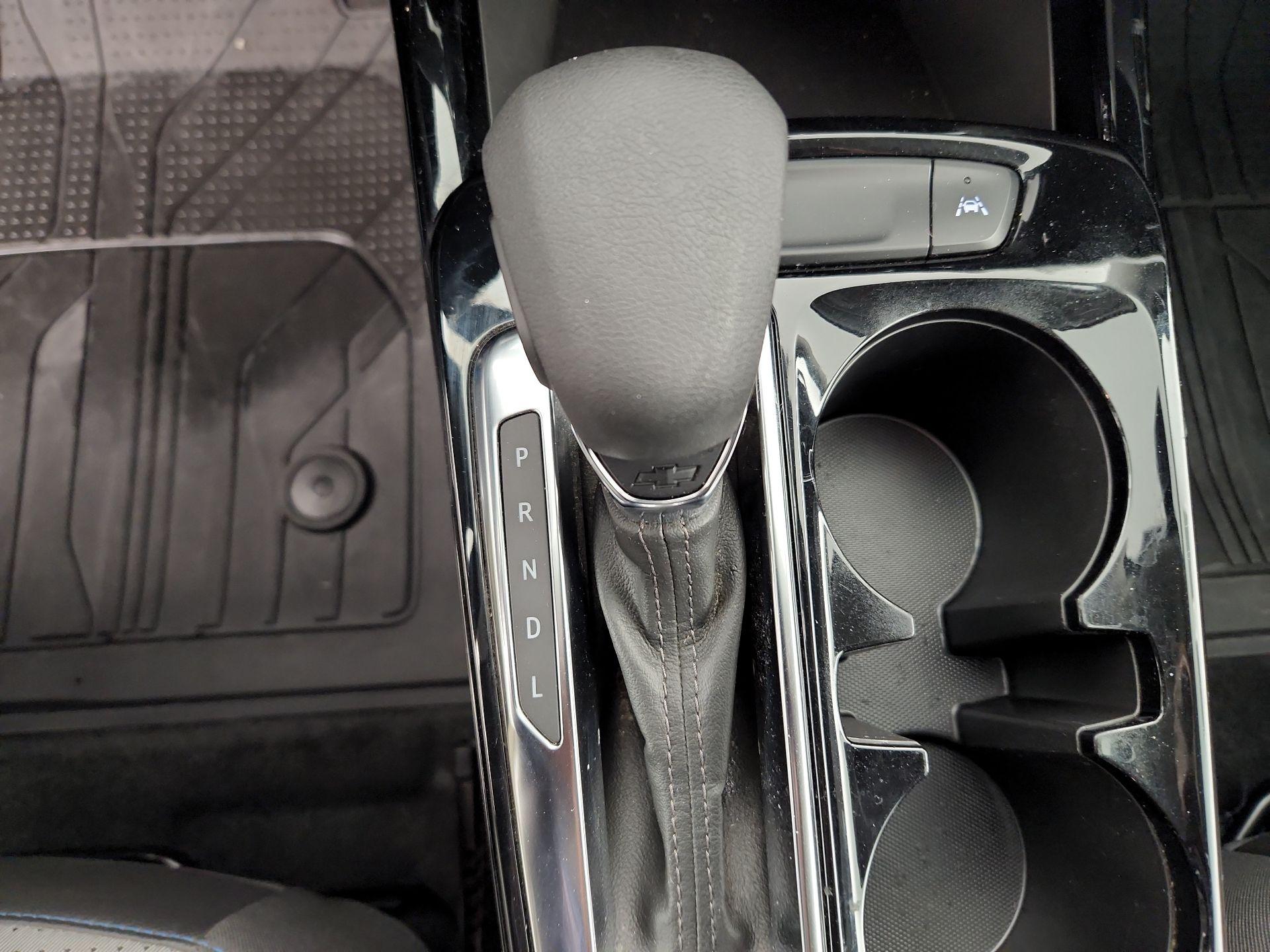 Thumbnail: 2025 Chevrolet Trax - 17