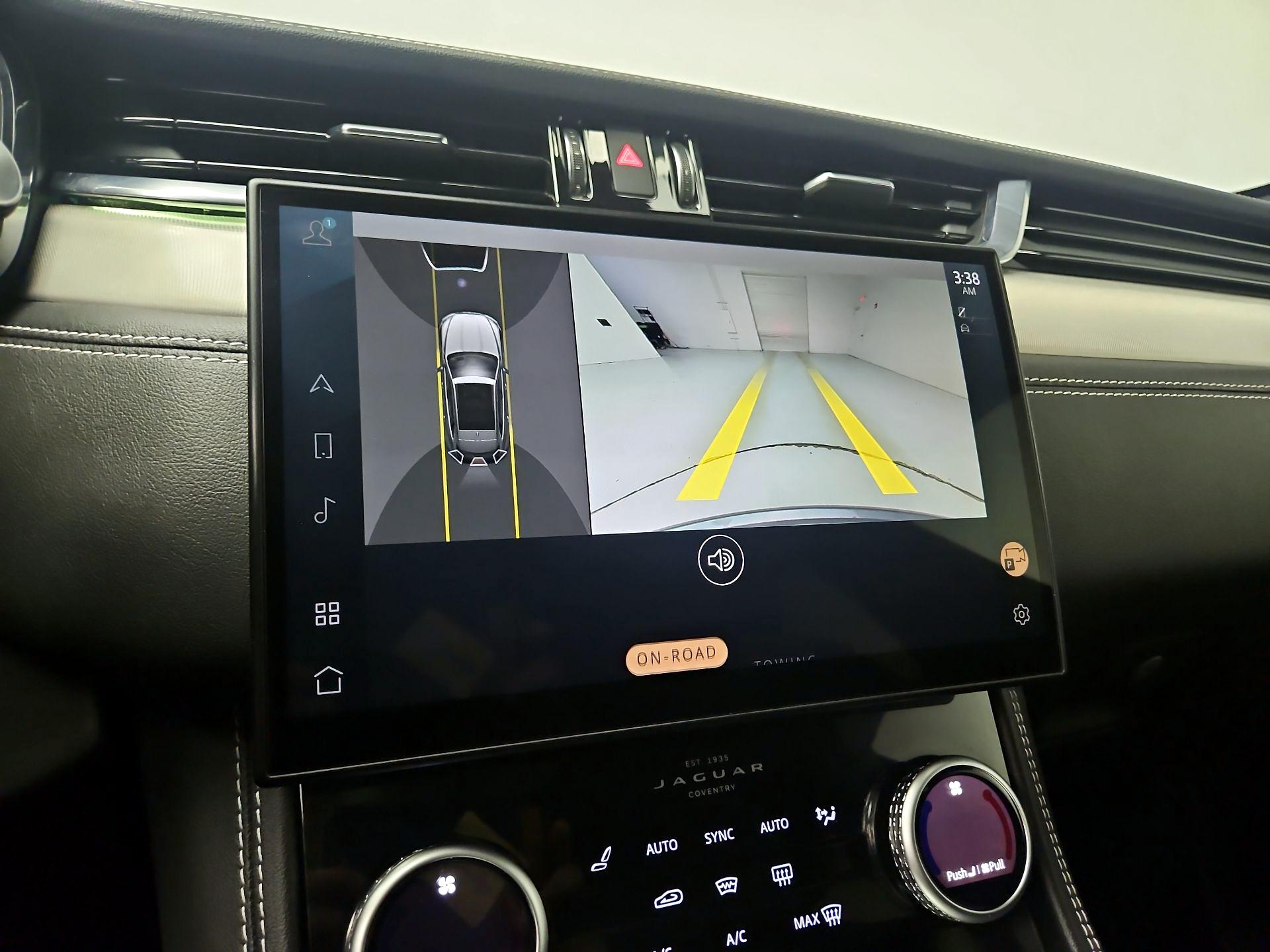 Thumbnail: 2024 Jaguar F-Pace - 15