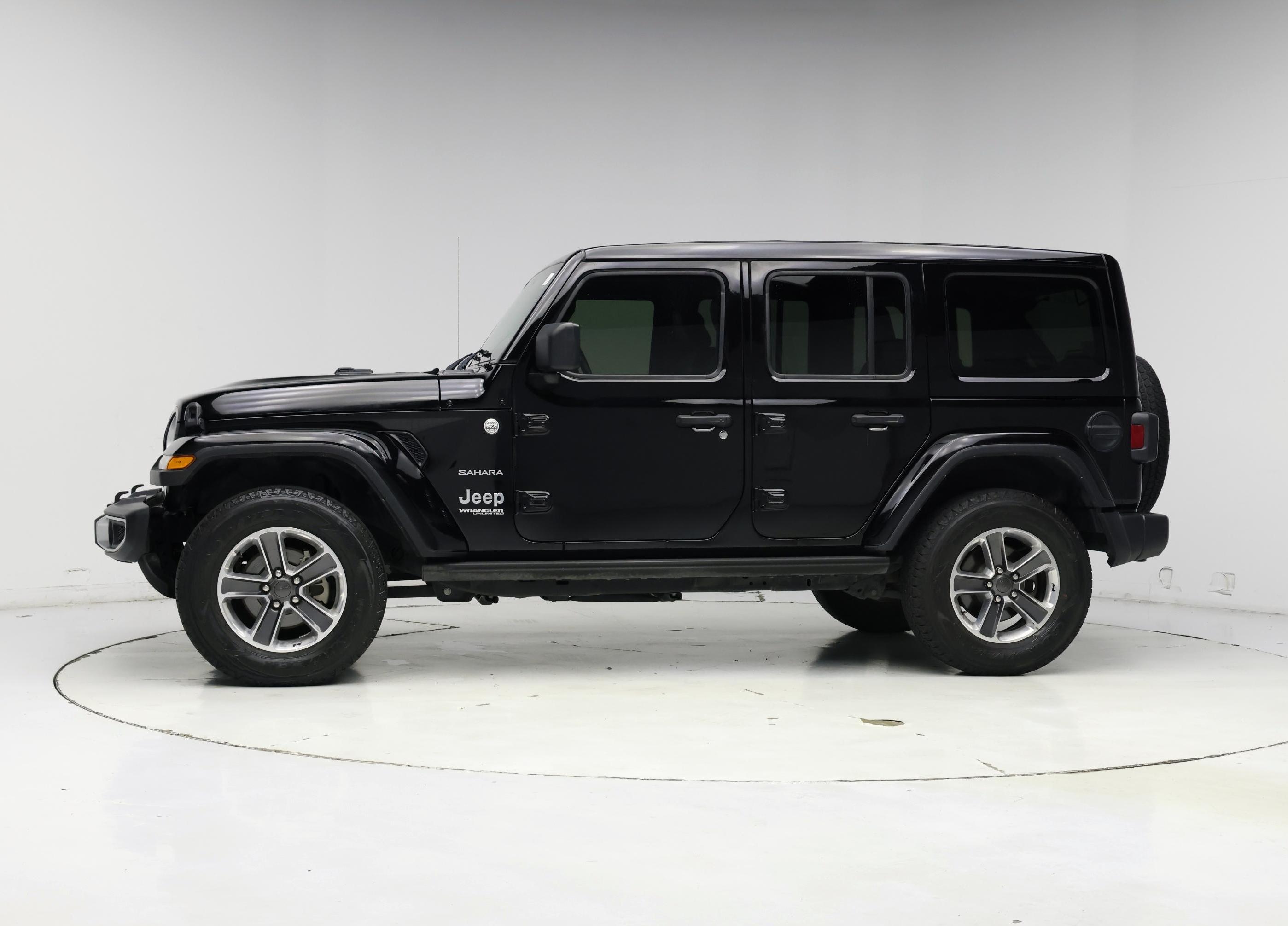 Thumbnail: 2021 Jeep Wrangler - 3