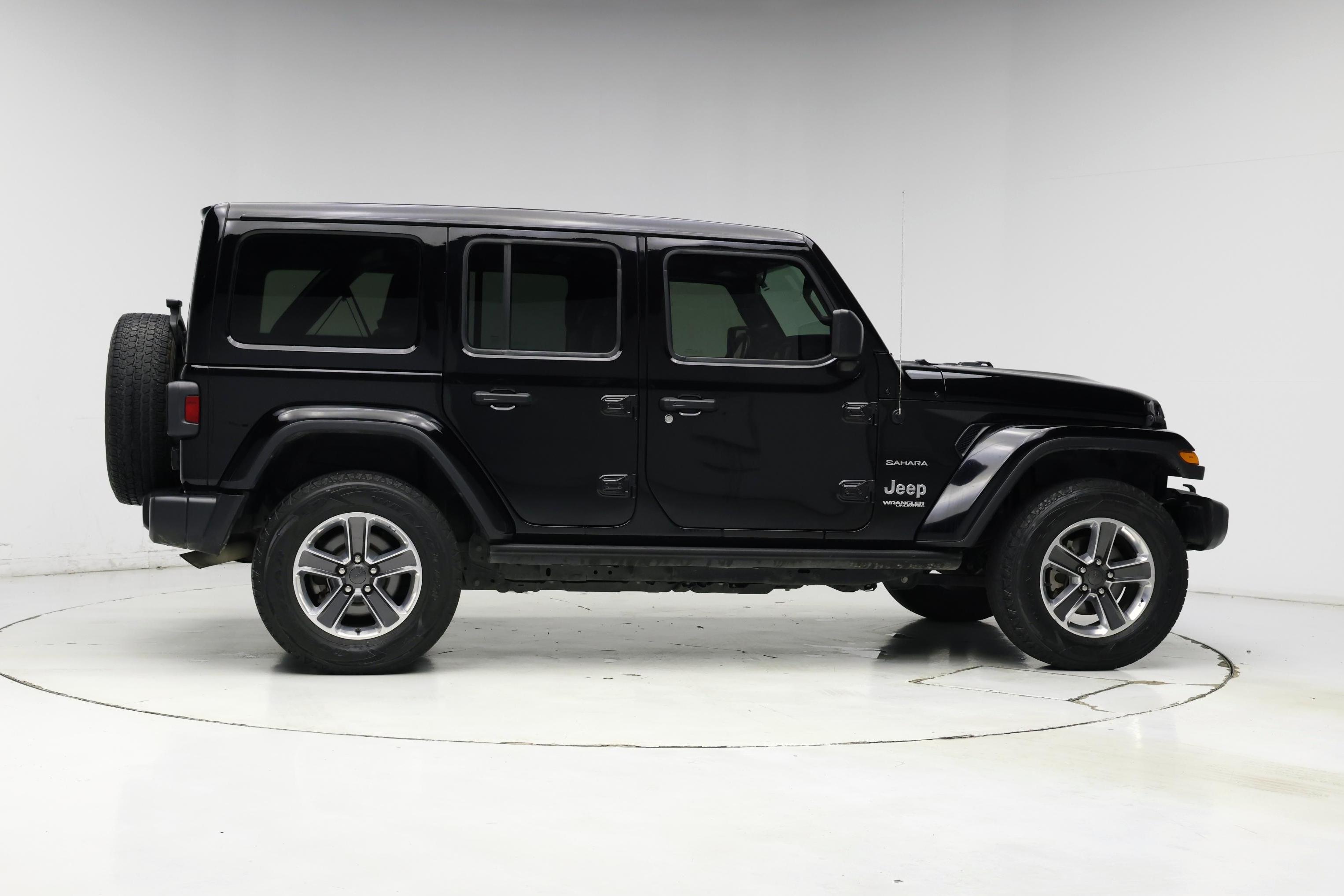 Thumbnail: 2021 Jeep Wrangler - 7