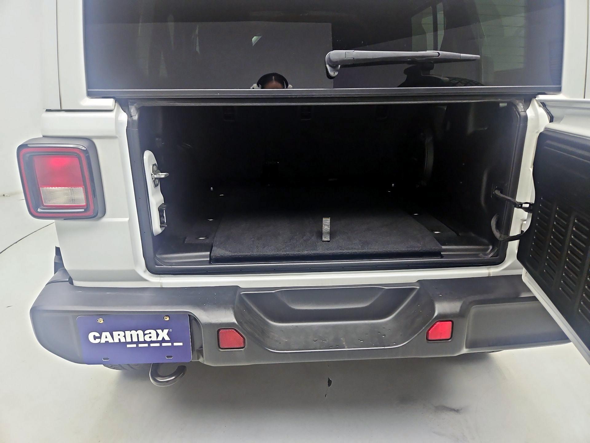 Thumbnail: 2020 Jeep Wrangler - 20