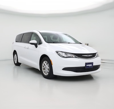 2020 Chrysler Voyager LX