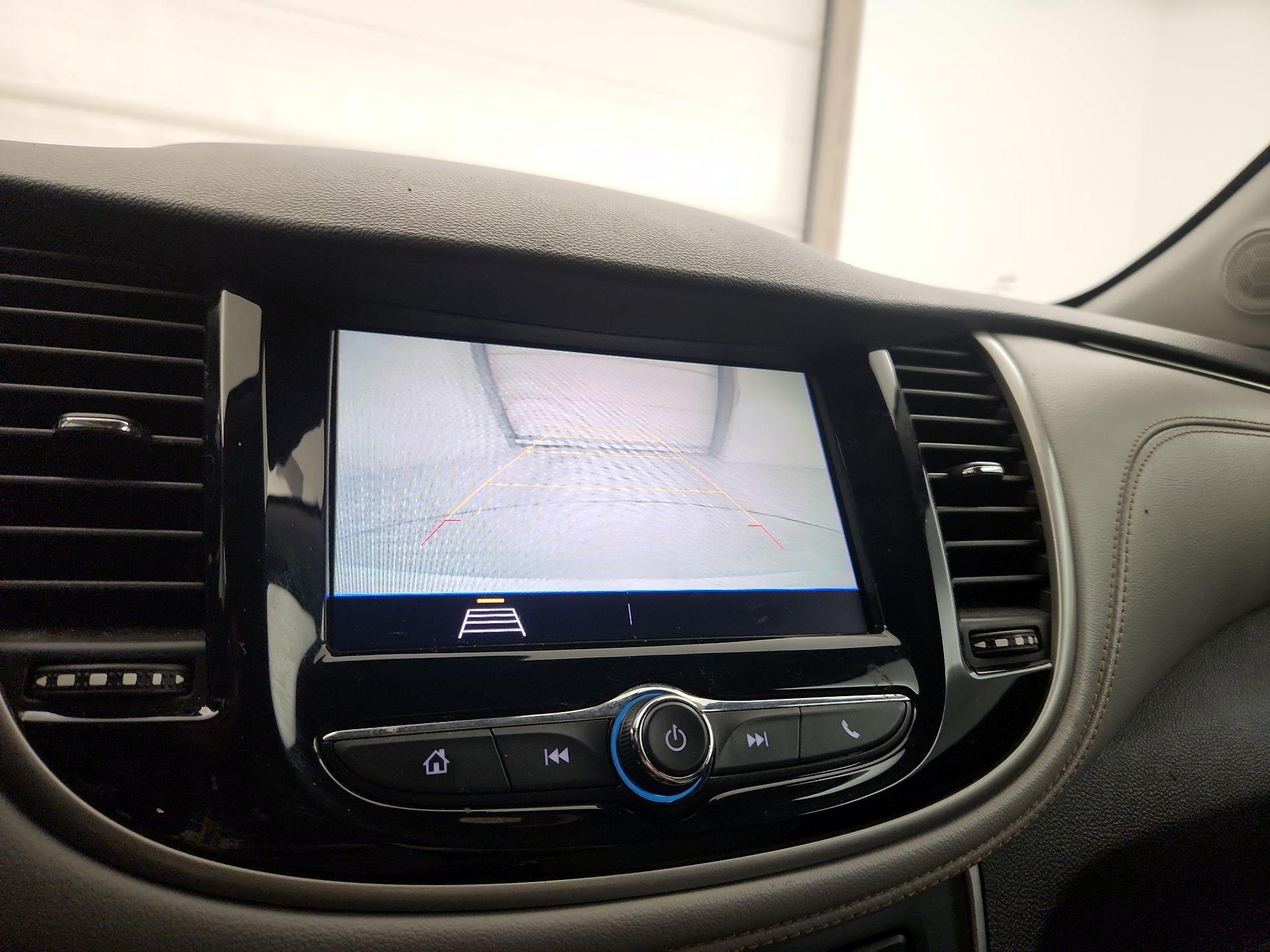 Thumbnail: 2020 Chevrolet Trax - 14