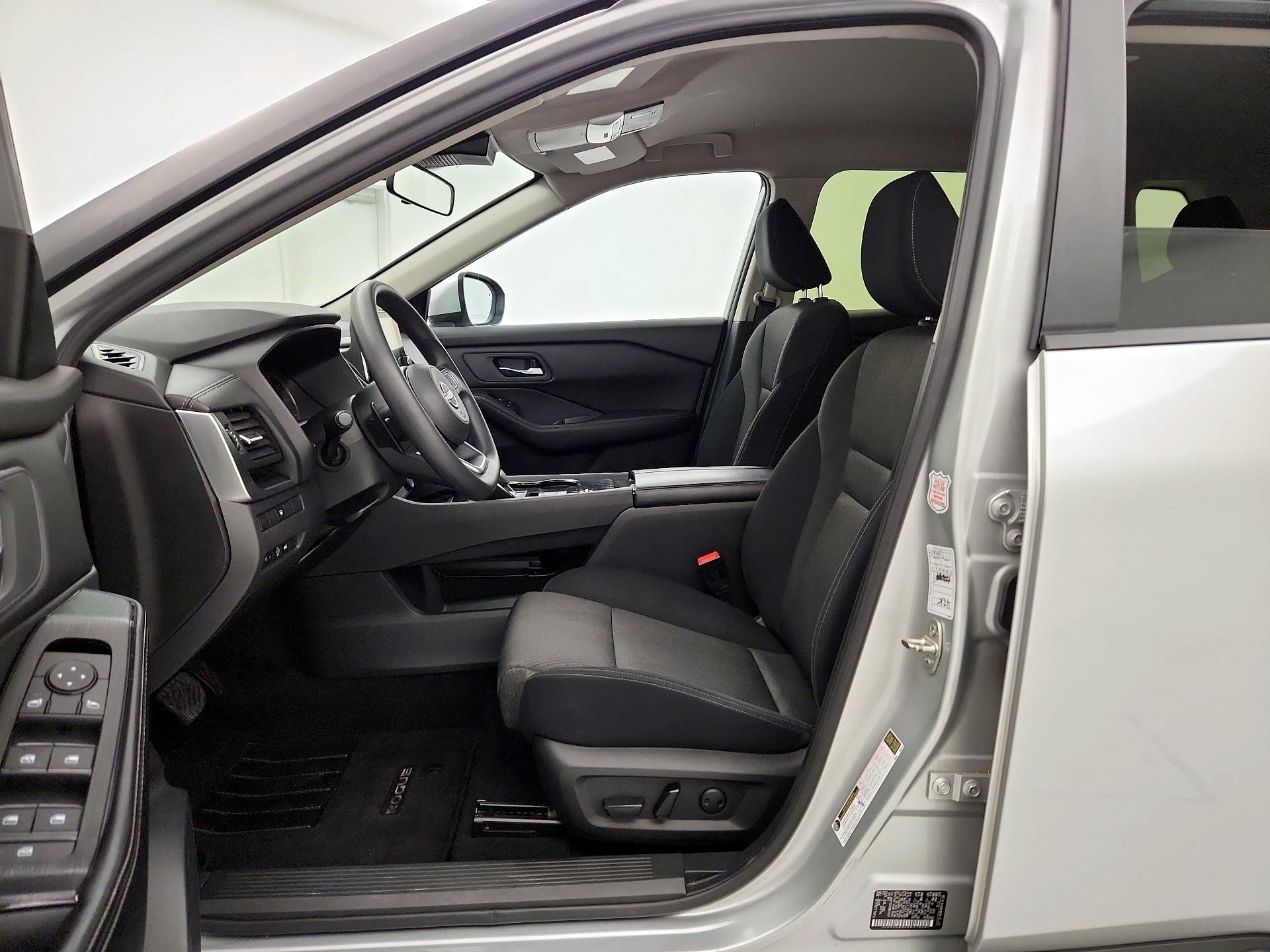 Thumbnail: 2024 Nissan Rogue - 11