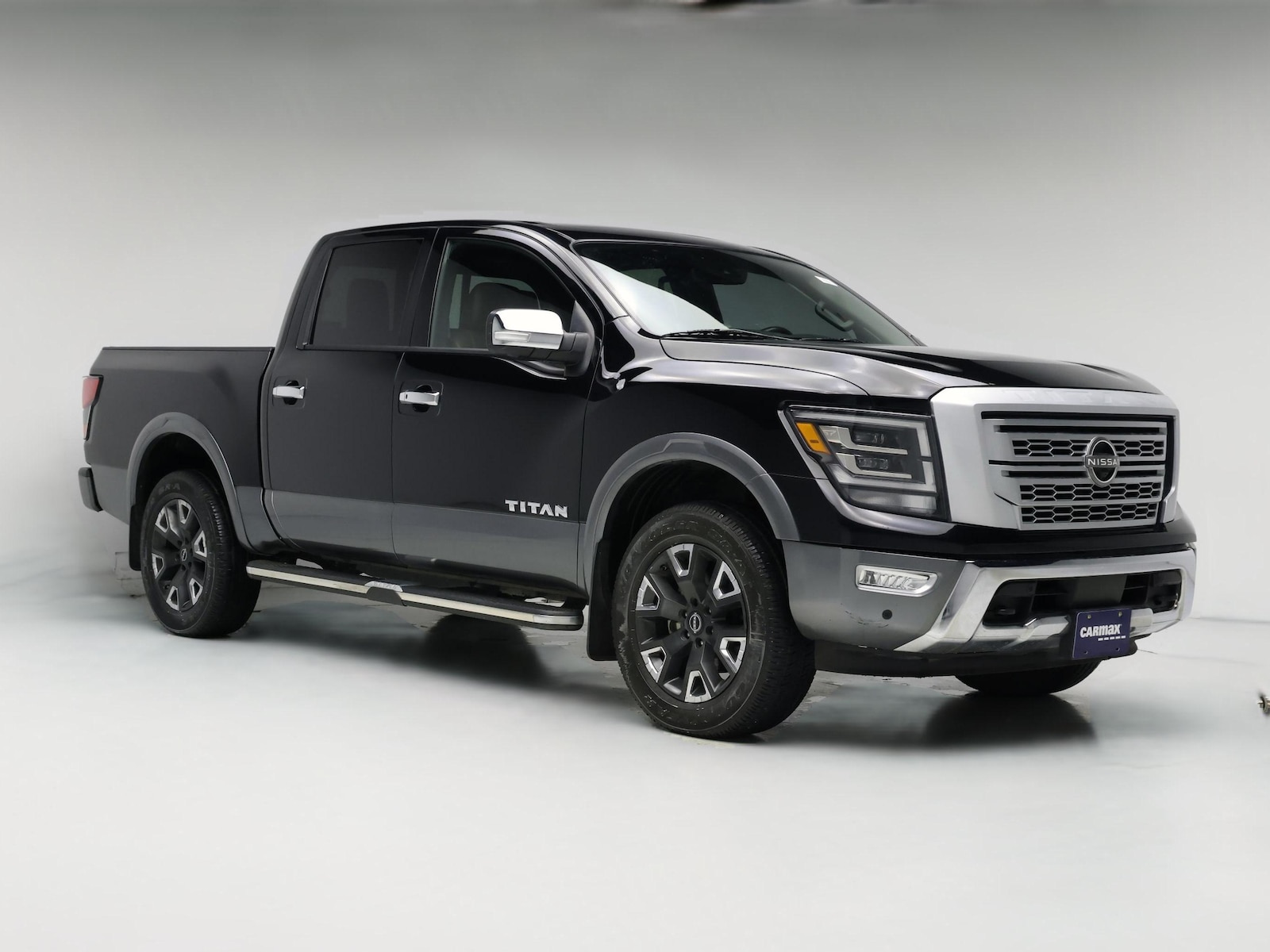 2023 Nissan Titan Platinum Reserve