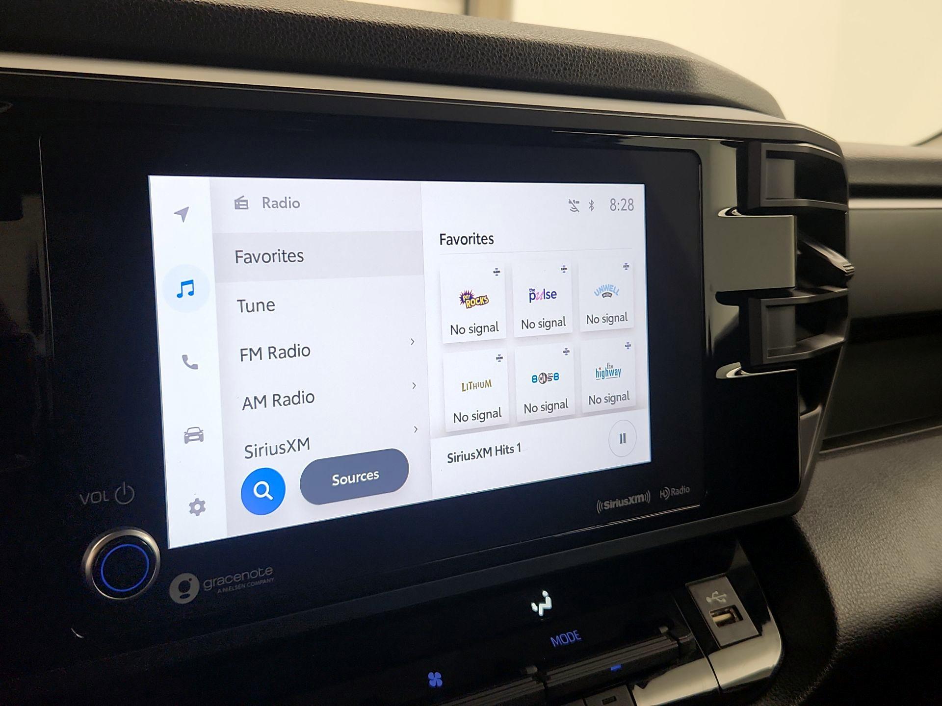 Thumbnail: 2023 Toyota Tundra - 15