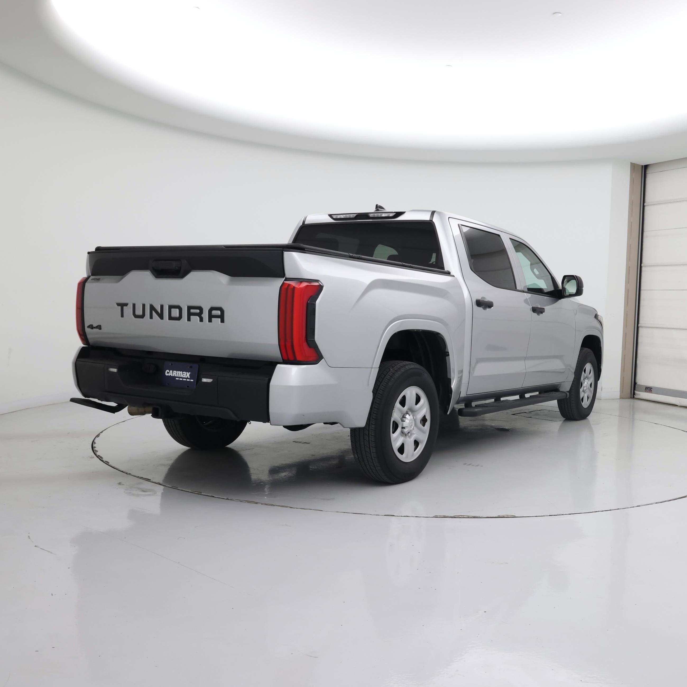 Thumbnail: 2023 Toyota Tundra - 8