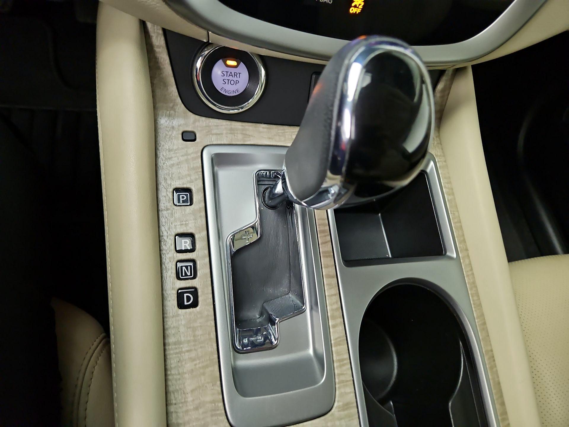 Thumbnail: 2020 Nissan Murano - 18