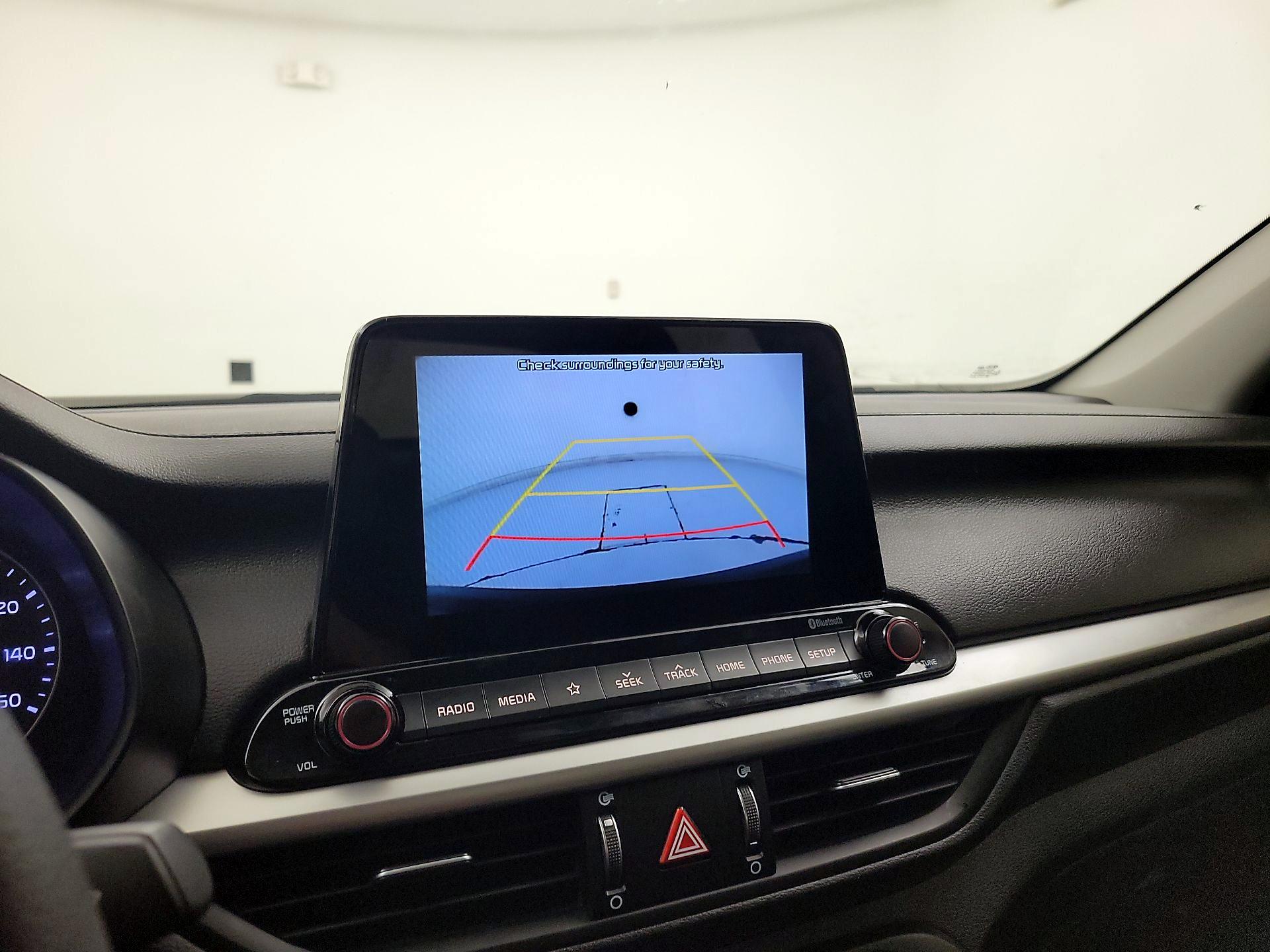 Thumbnail: 2020 Kia Forte - 14