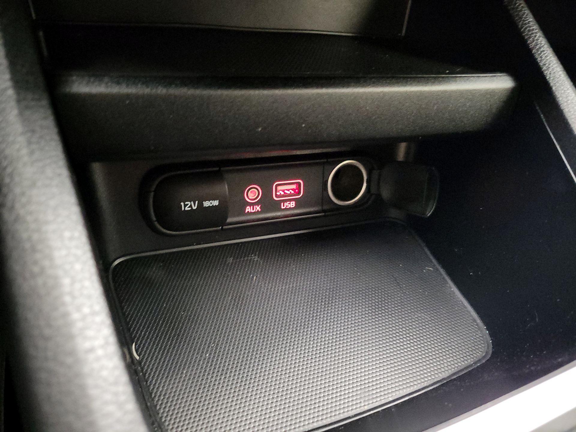 Thumbnail: 2020 Kia Forte - 18