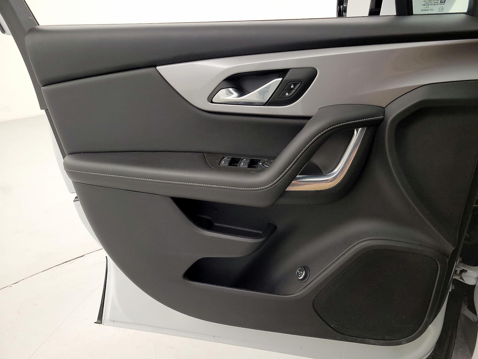 Thumbnail: 2024 Chevrolet Blazer - 12