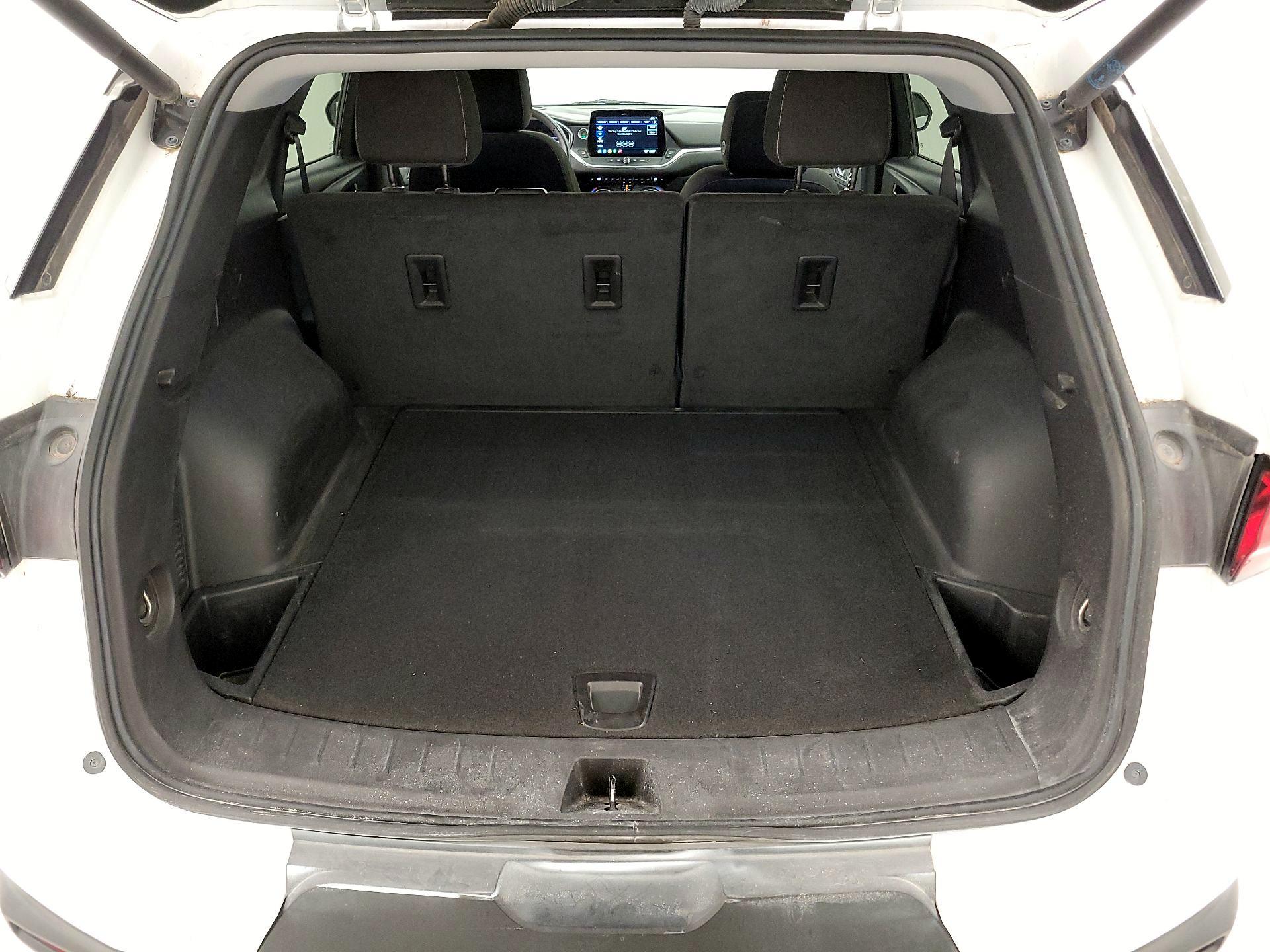 Thumbnail: 2024 Chevrolet Blazer - 20