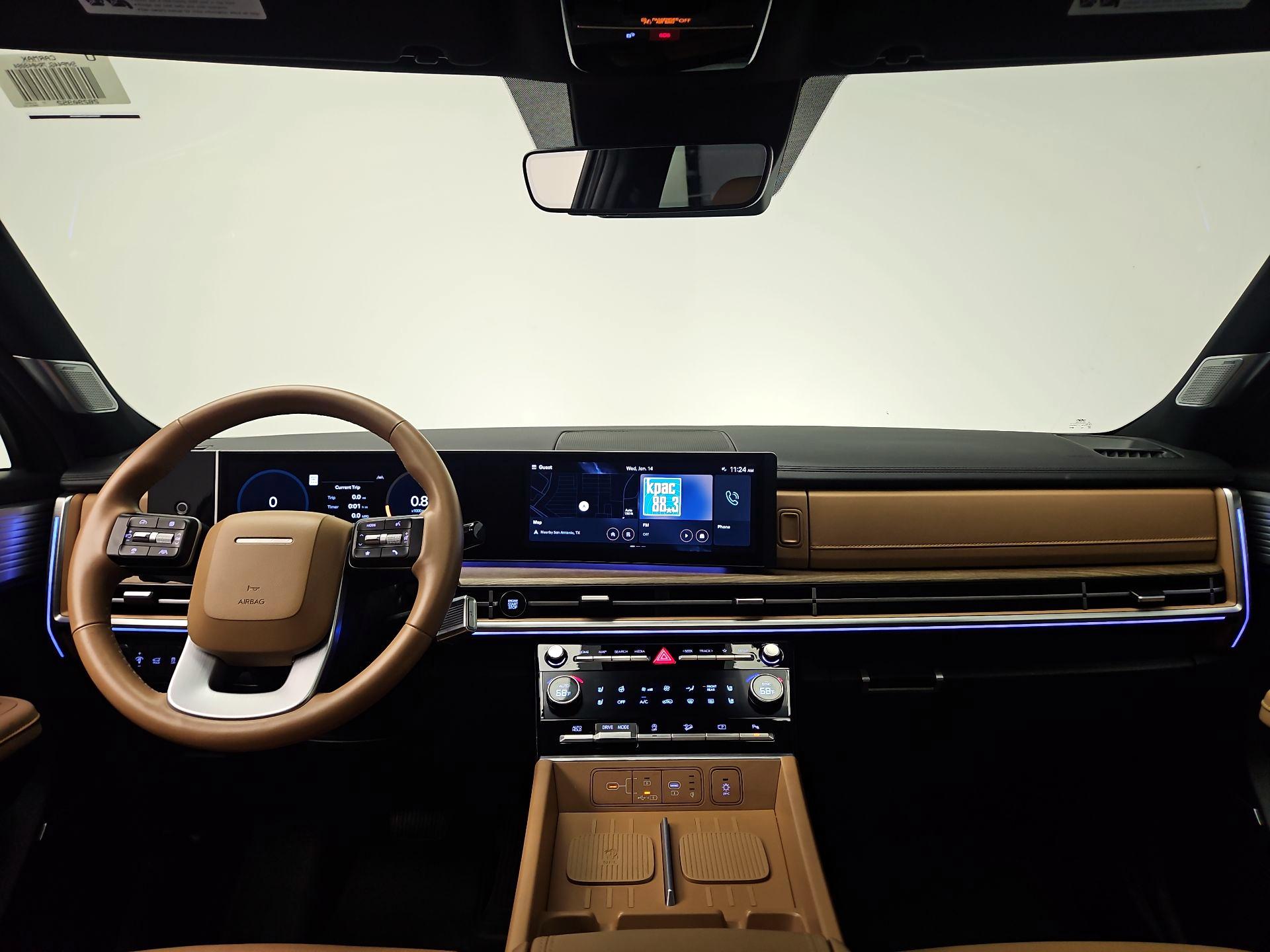 Thumbnail: 2024 Hyundai Santa Fe - 9