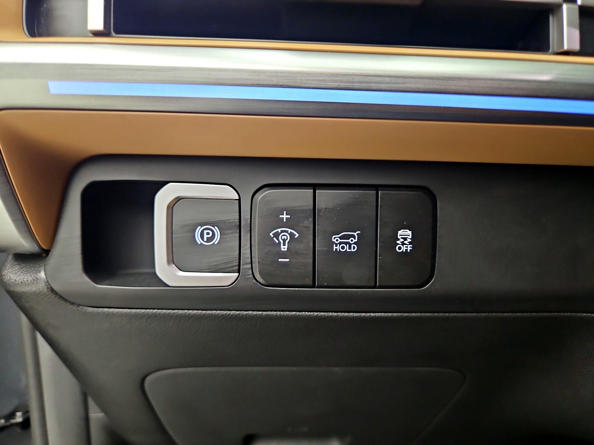 Thumbnail: 2024 Hyundai Santa Fe - 13