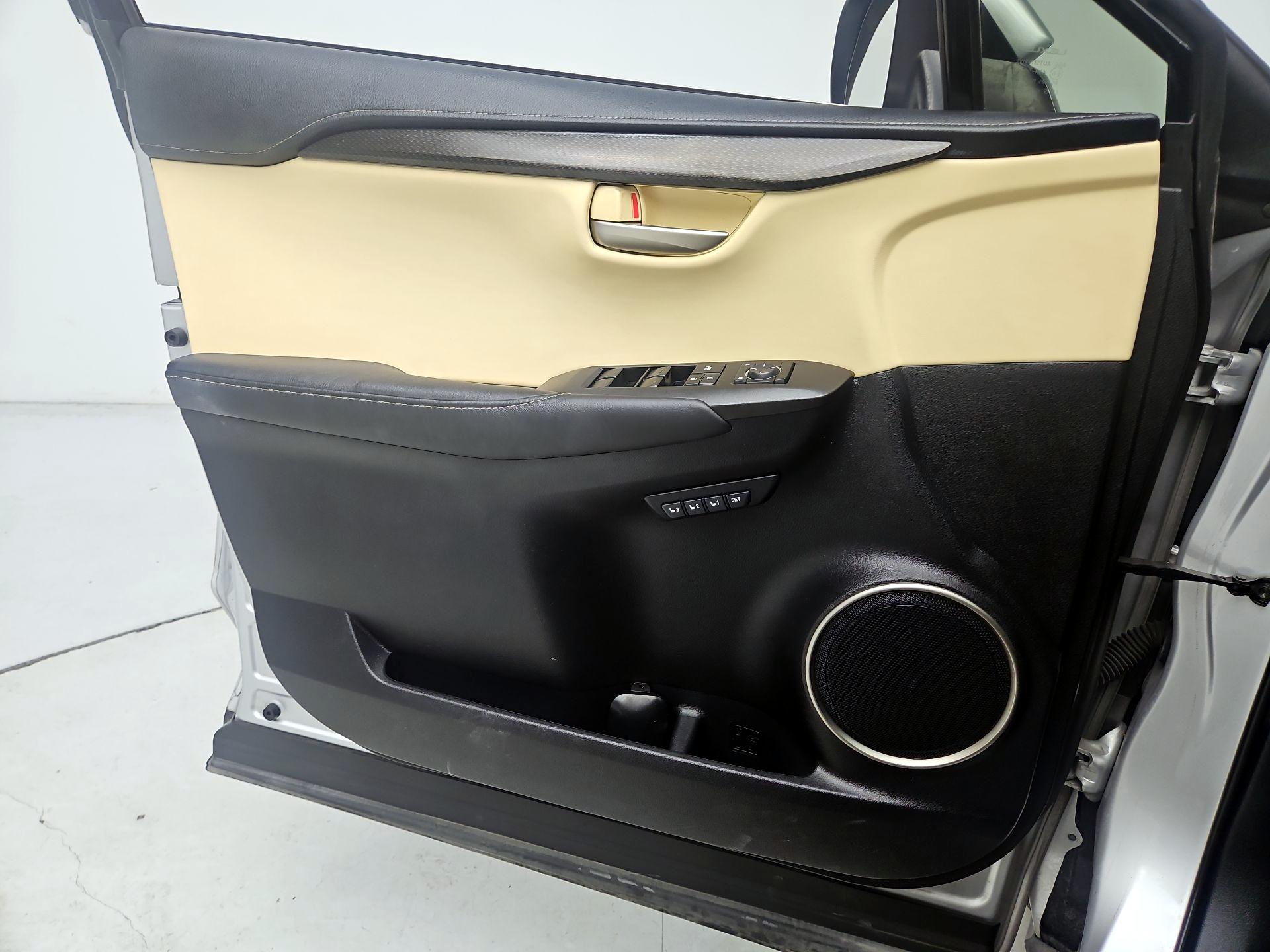 Thumbnail: 2016 Lexus NX - 12