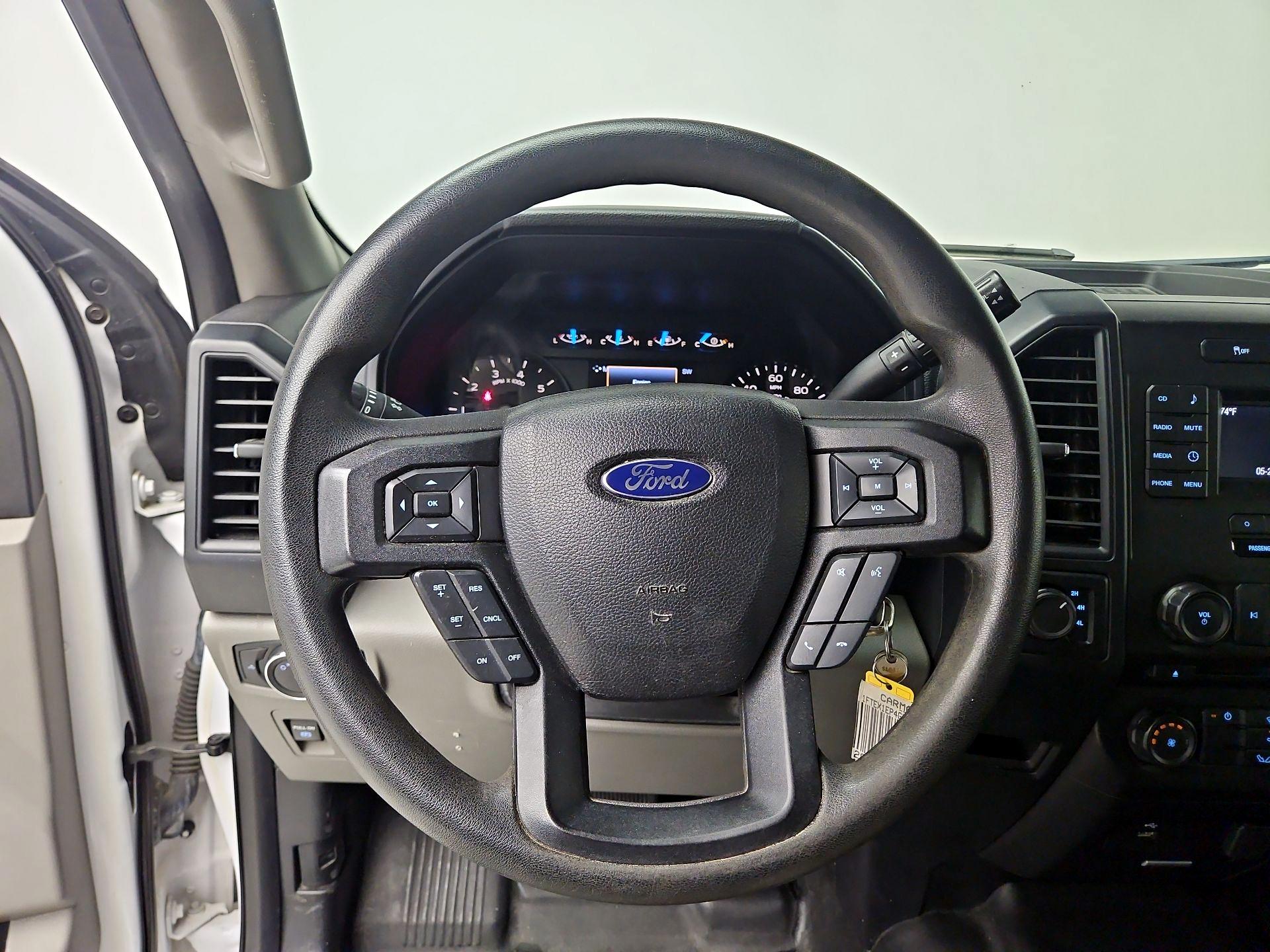 Thumbnail: 2016 Ford F-150 - 10