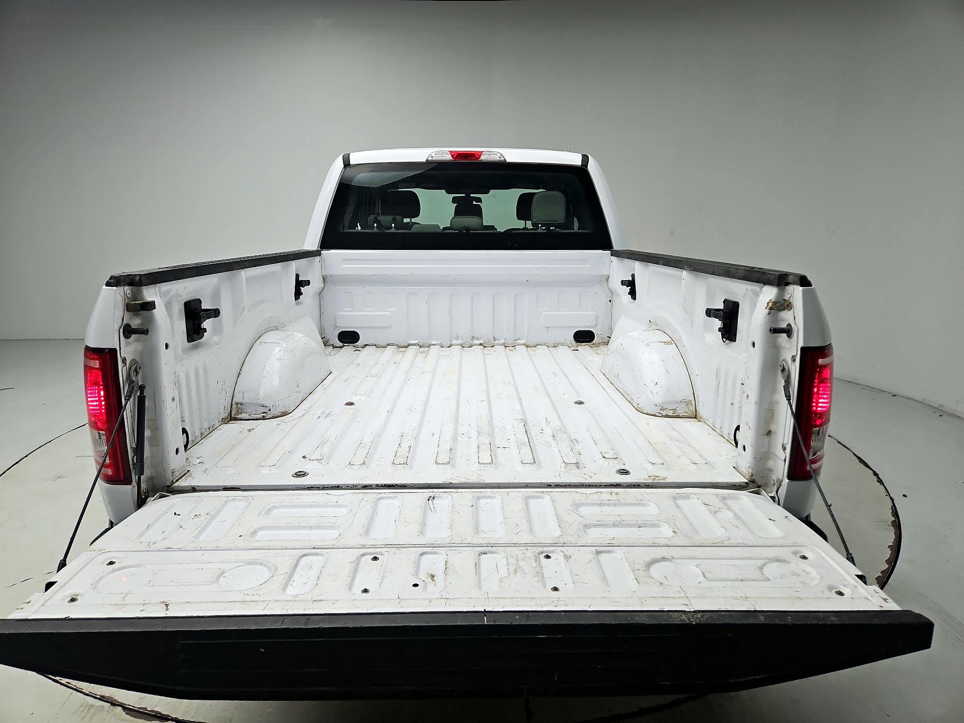 Thumbnail: 2016 Ford F-150 - 19