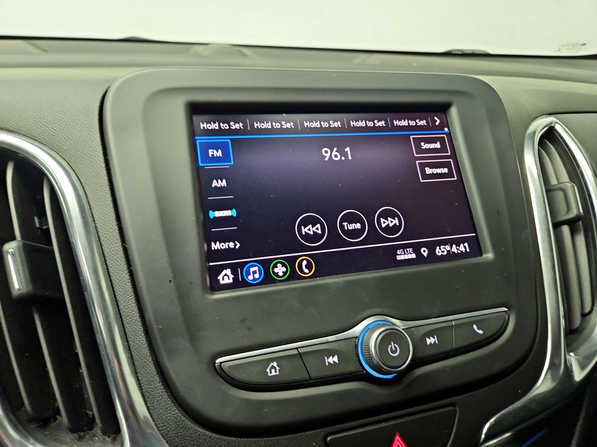 Thumbnail: 2020 Chevrolet Equinox - 15