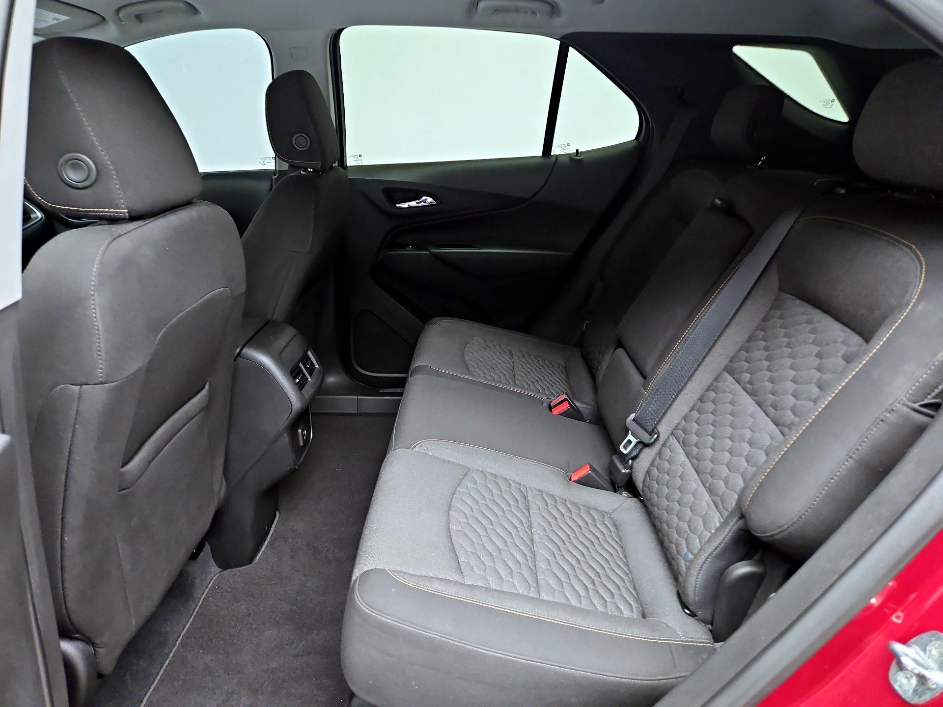 Thumbnail: 2020 Chevrolet Equinox - 19