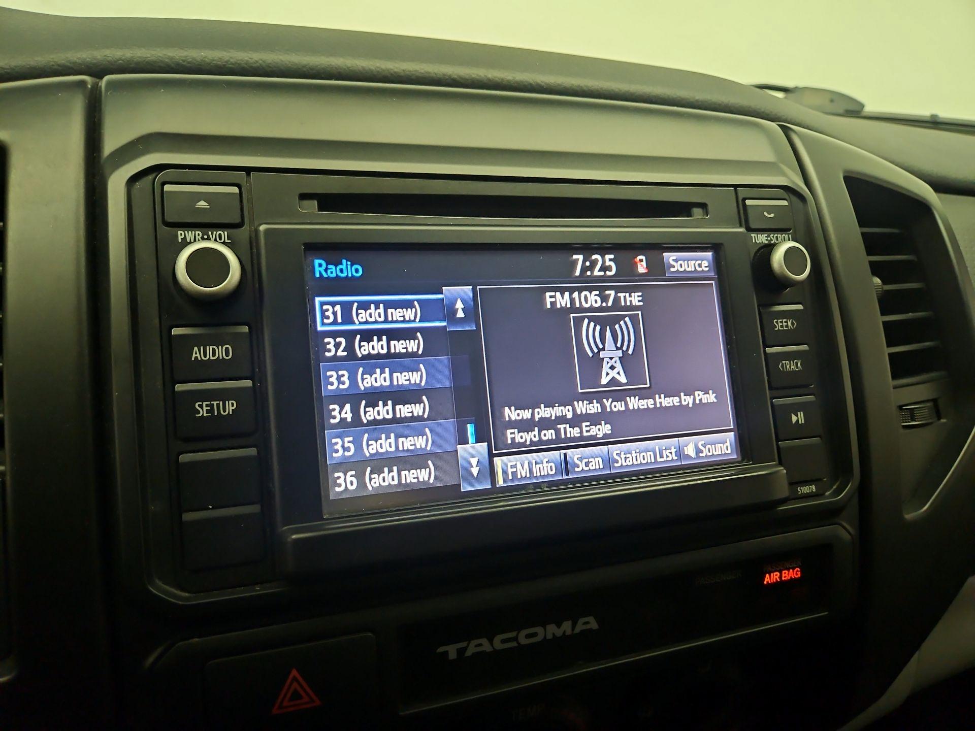 Thumbnail: 2015 Toyota Tacoma - 14