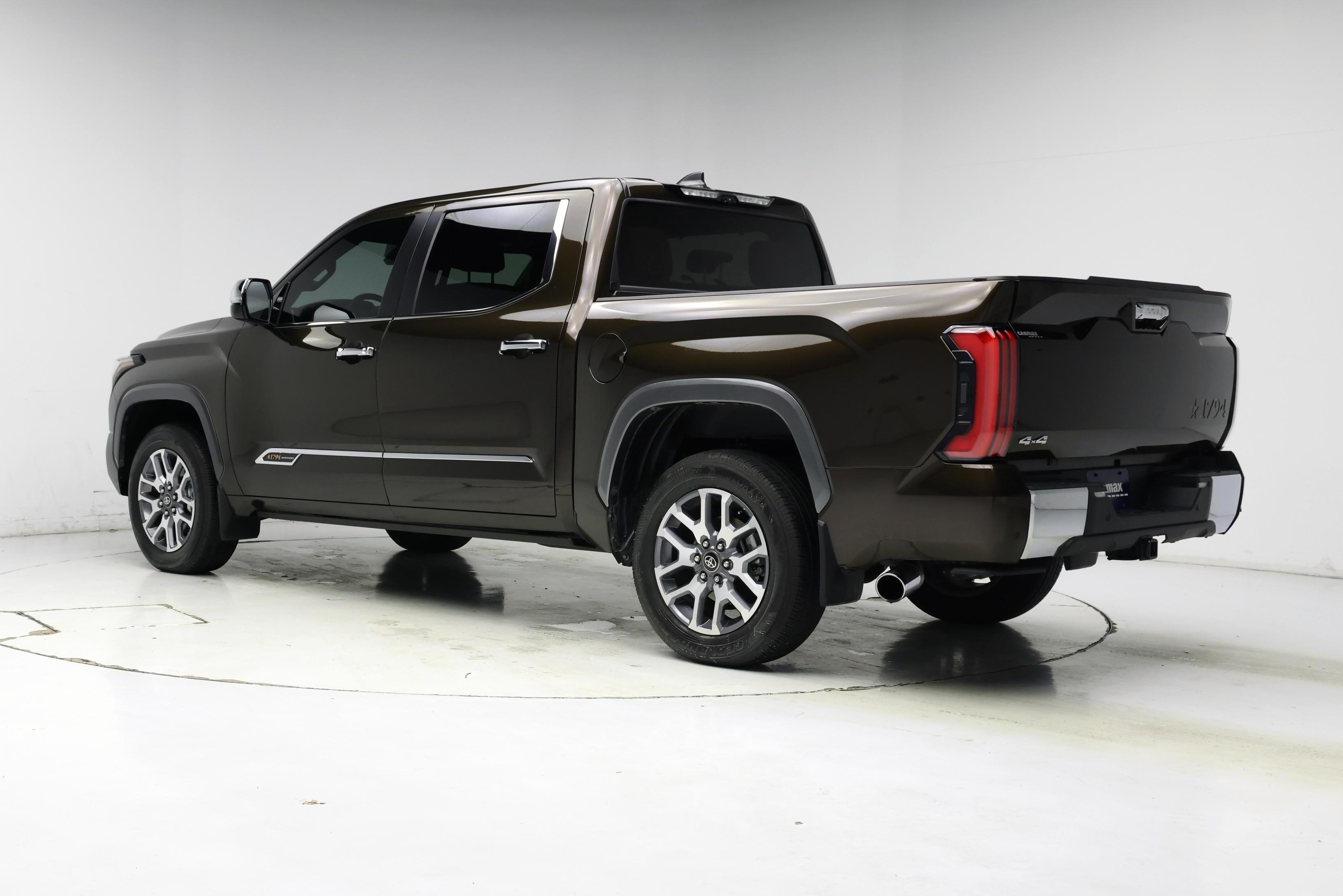 Thumbnail: 2025 Toyota Tundra - 2