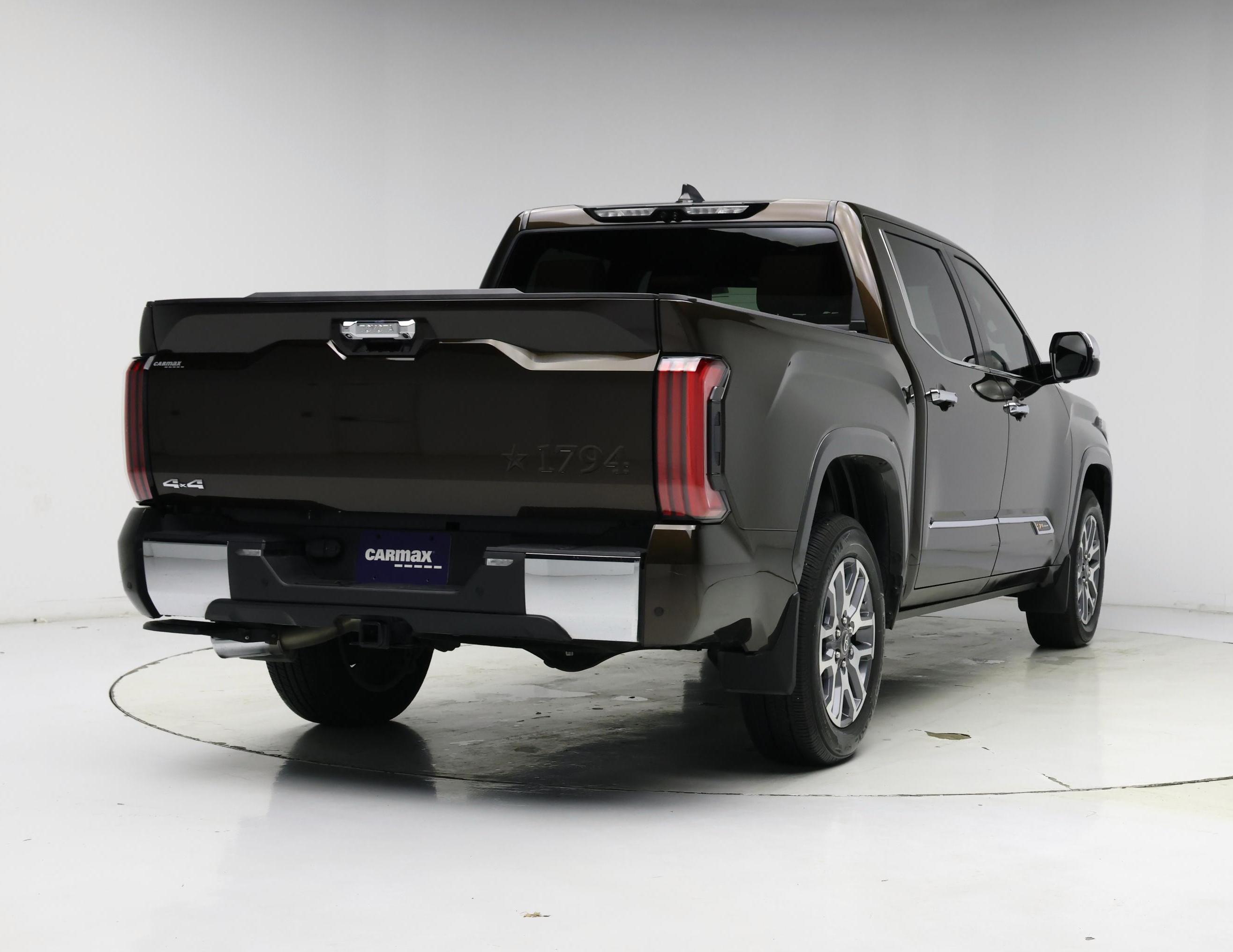 Thumbnail: 2025 Toyota Tundra - 8