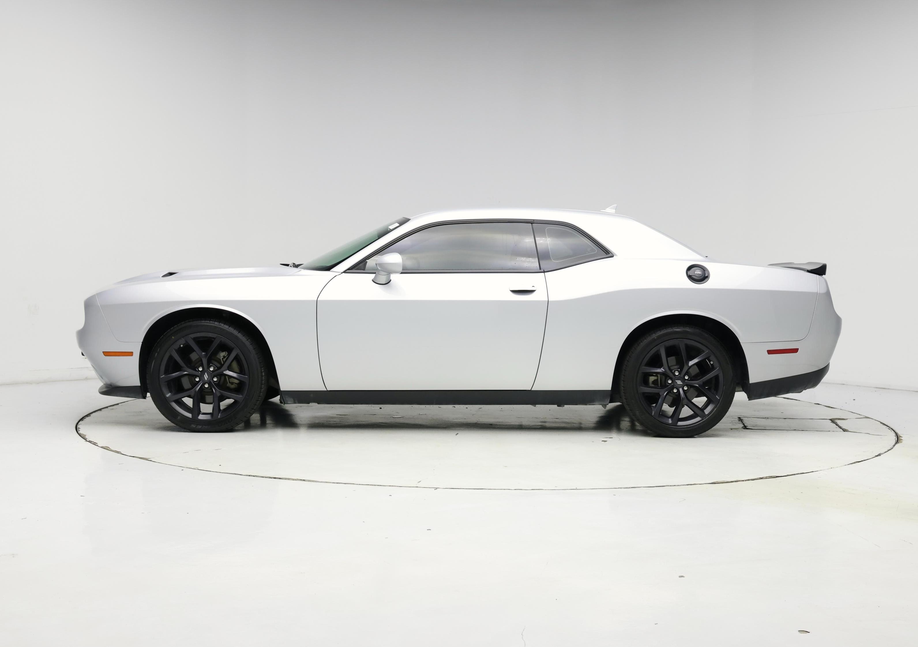 Thumbnail: 2022 Dodge Challenger - 3