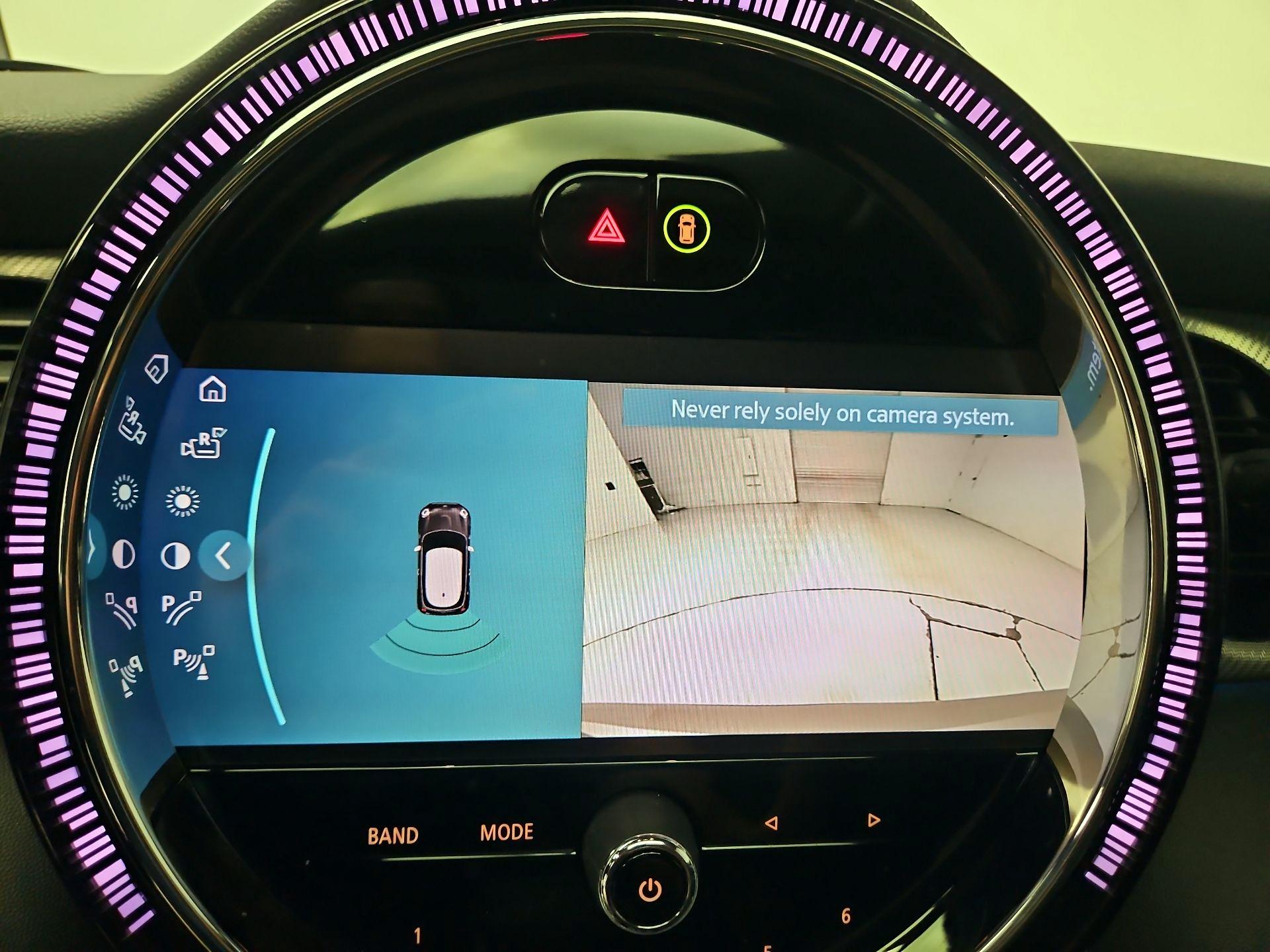 Thumbnail: 2022 MINI Cooper Hardtop - 15