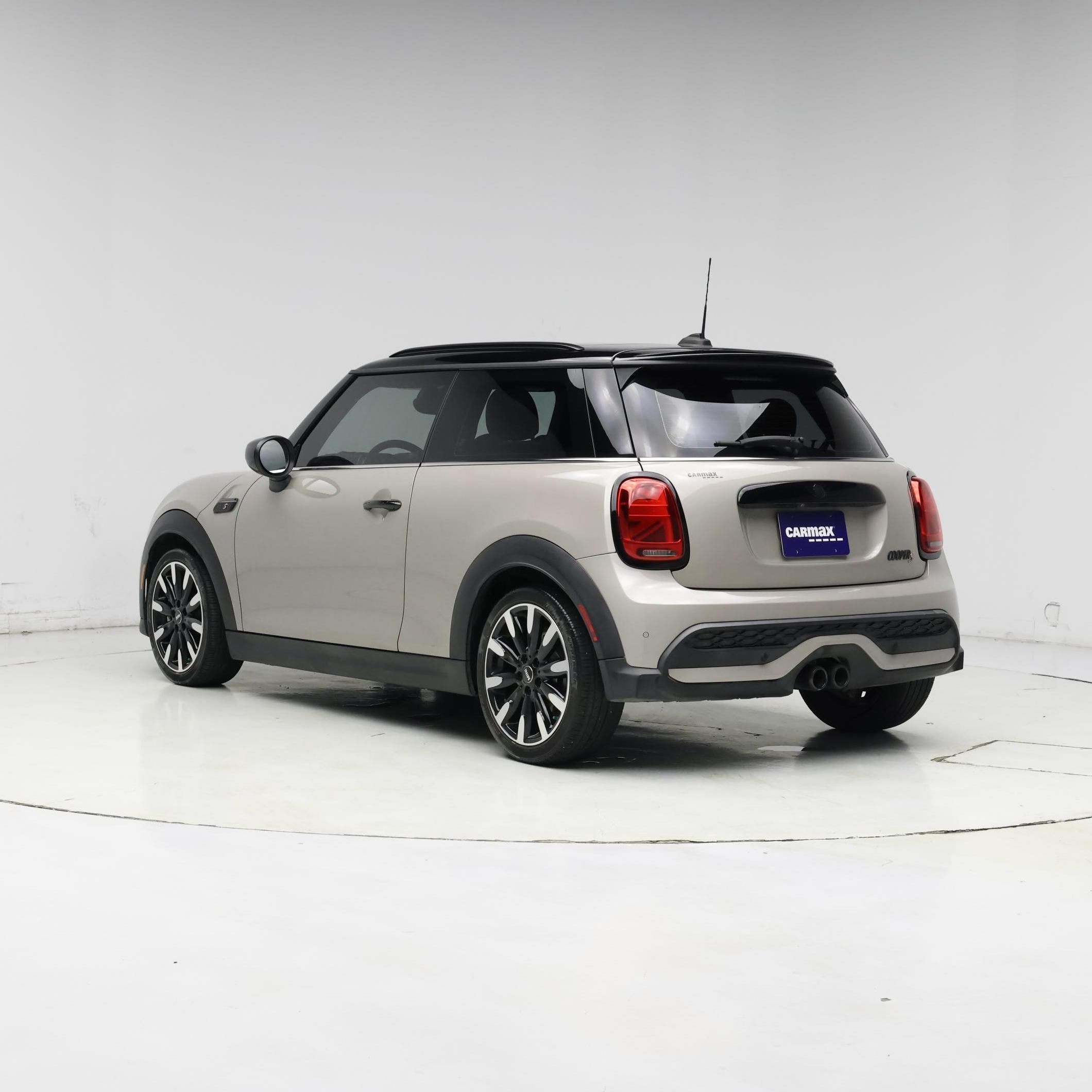 Thumbnail: 2022 MINI Cooper Hardtop - 2