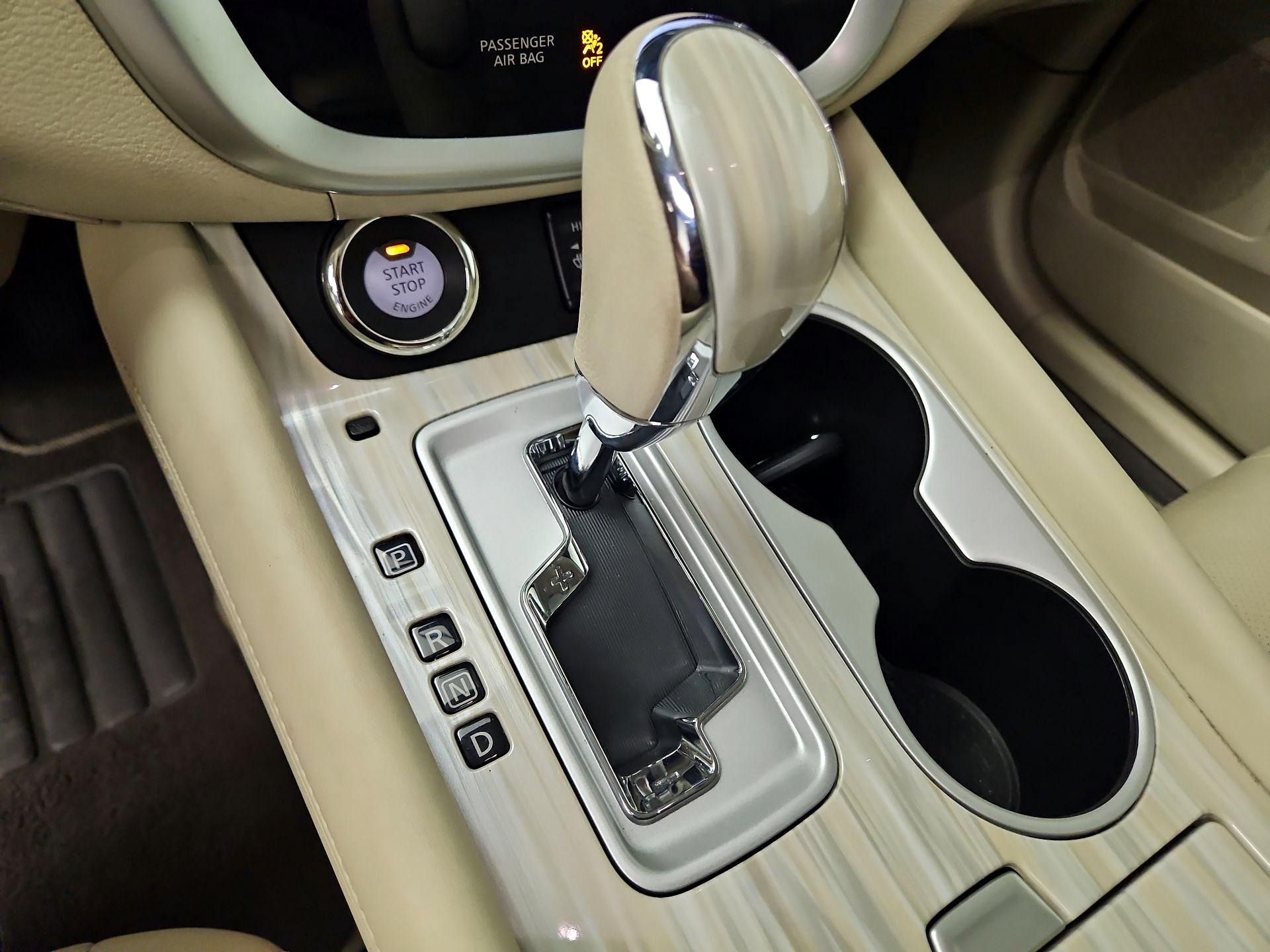 Thumbnail: 2017 Nissan Murano - 18