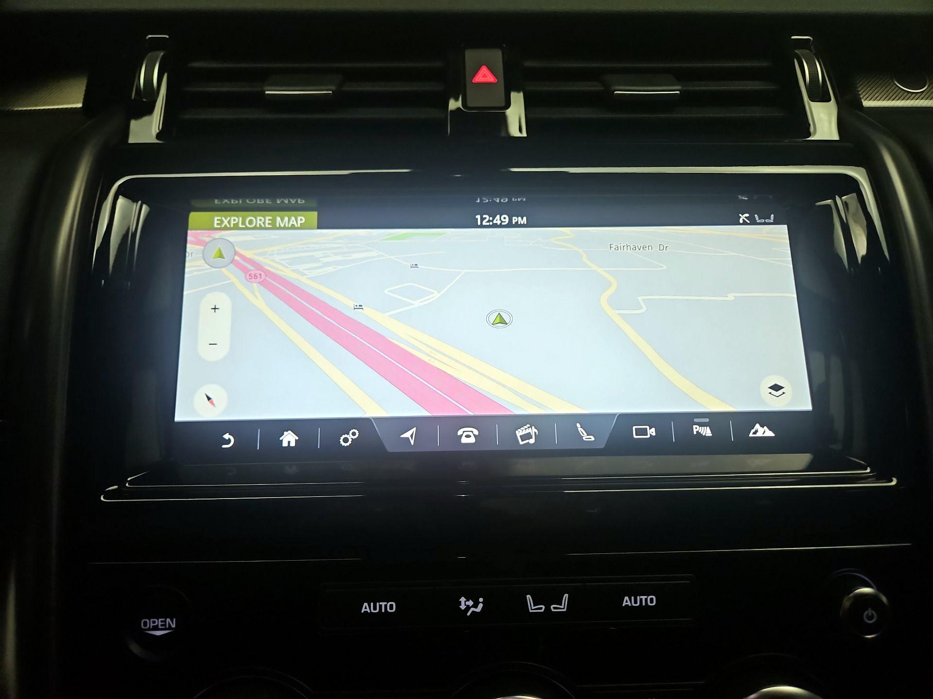 Thumbnail: 2018 Land Rover Discovery - 13