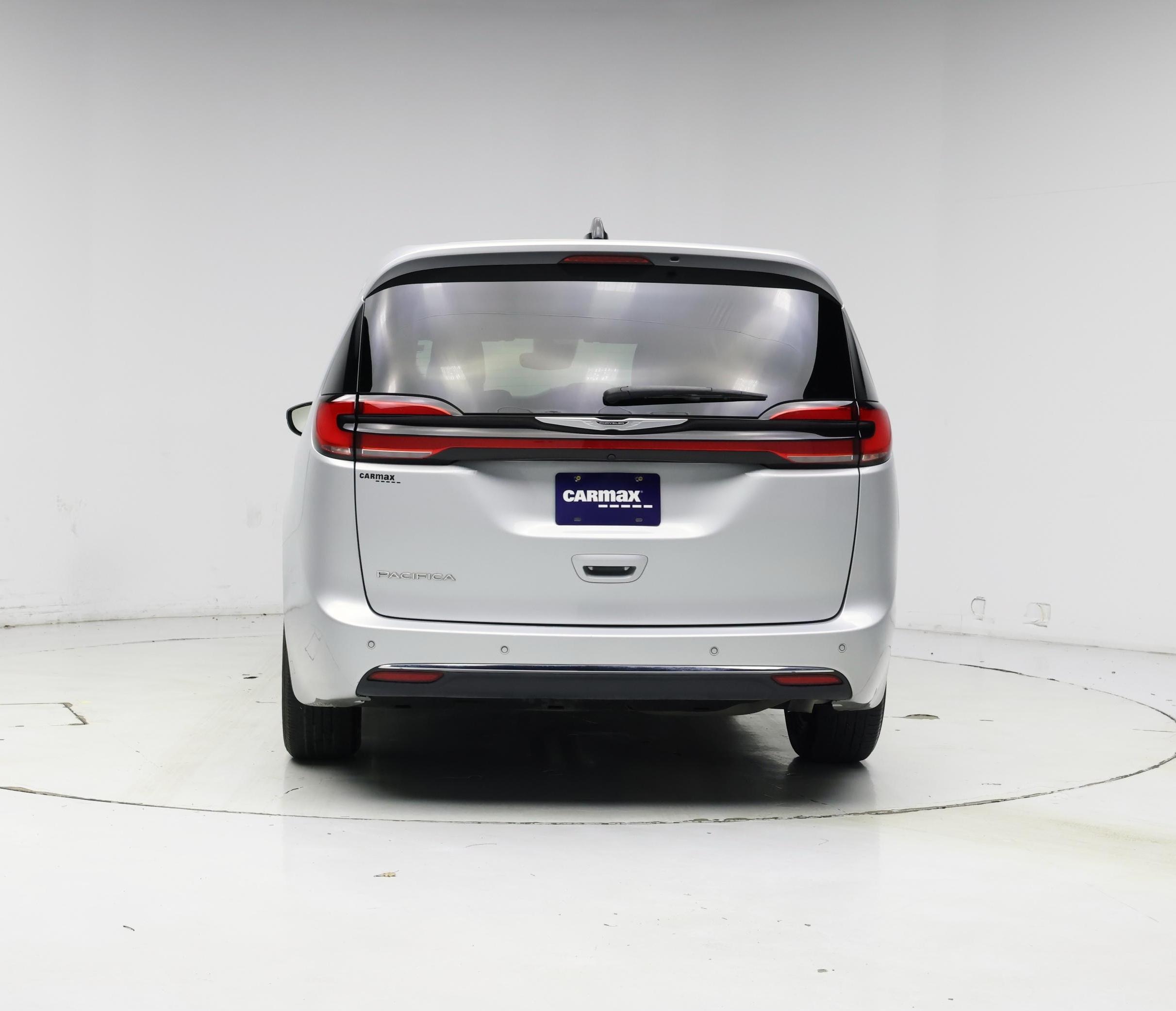 Thumbnail: 2024 Chrysler Pacifica - 6