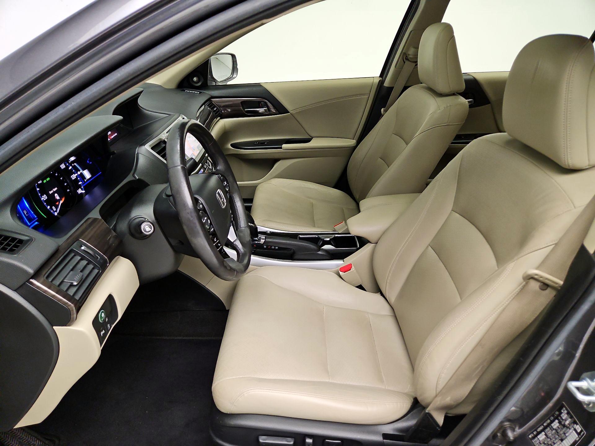 Thumbnail: 2017 Honda Accord - 11