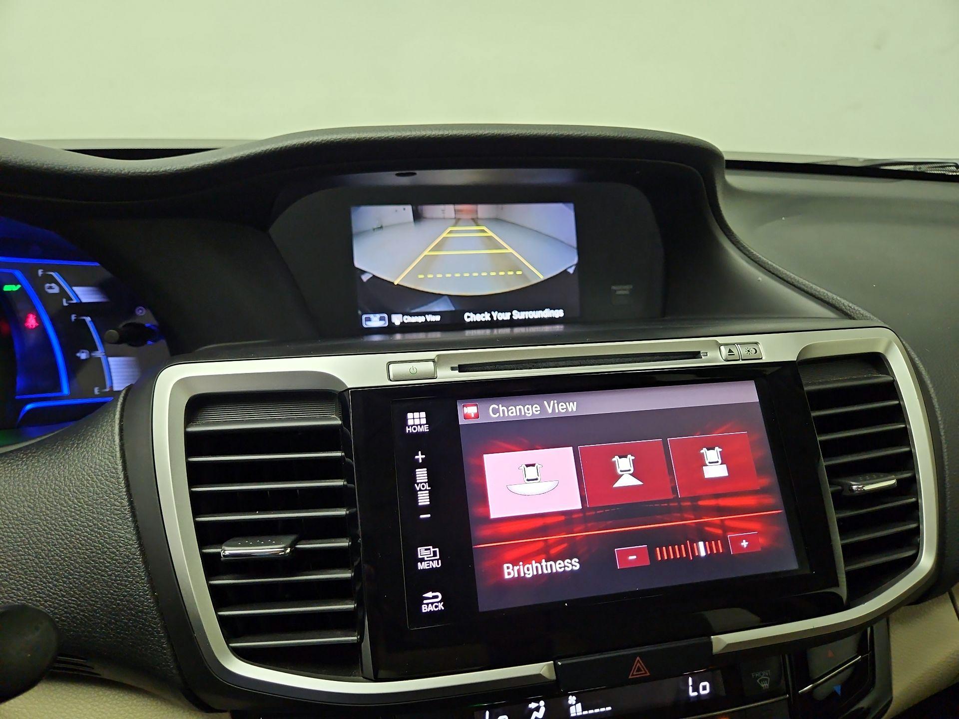 Thumbnail: 2017 Honda Accord - 15